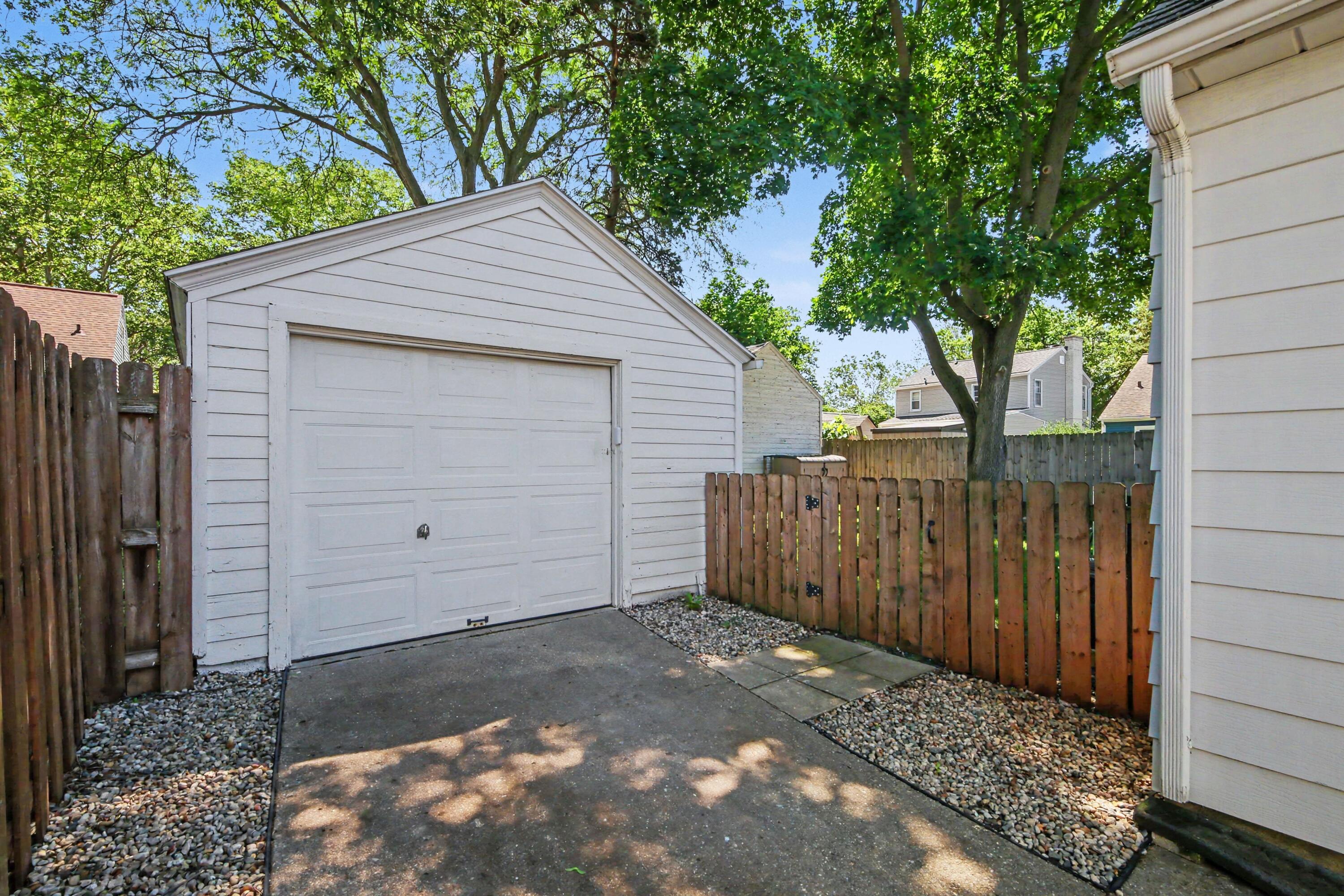 2516 Mildred Avenue SE Grand Rapids MI 49507