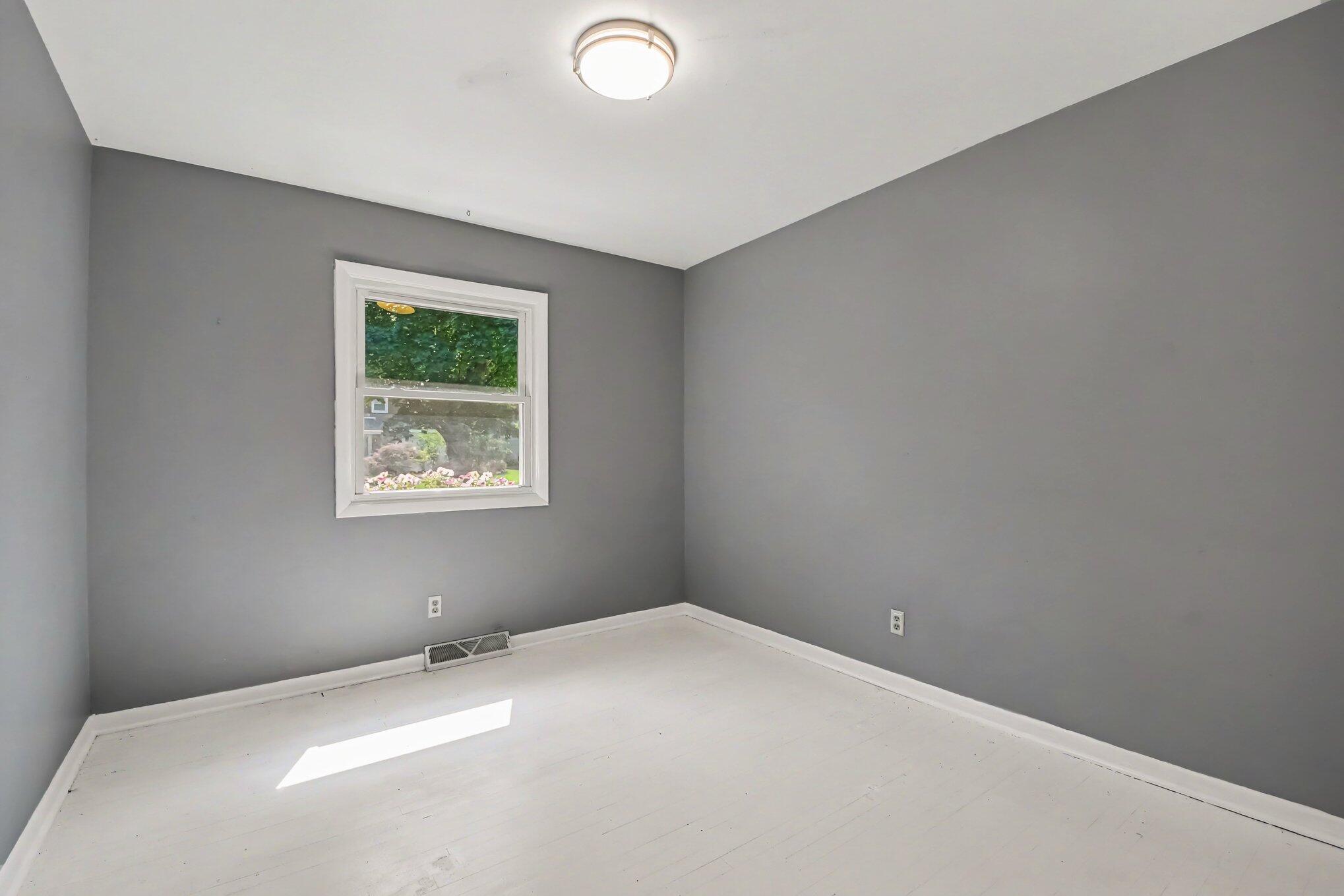 1701 Whitfield Road SE Grand Rapids MI 49506