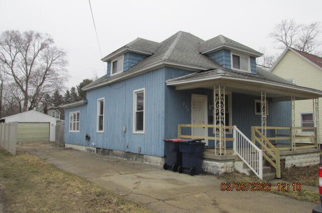 231 E 16th Street Holland MI 49423