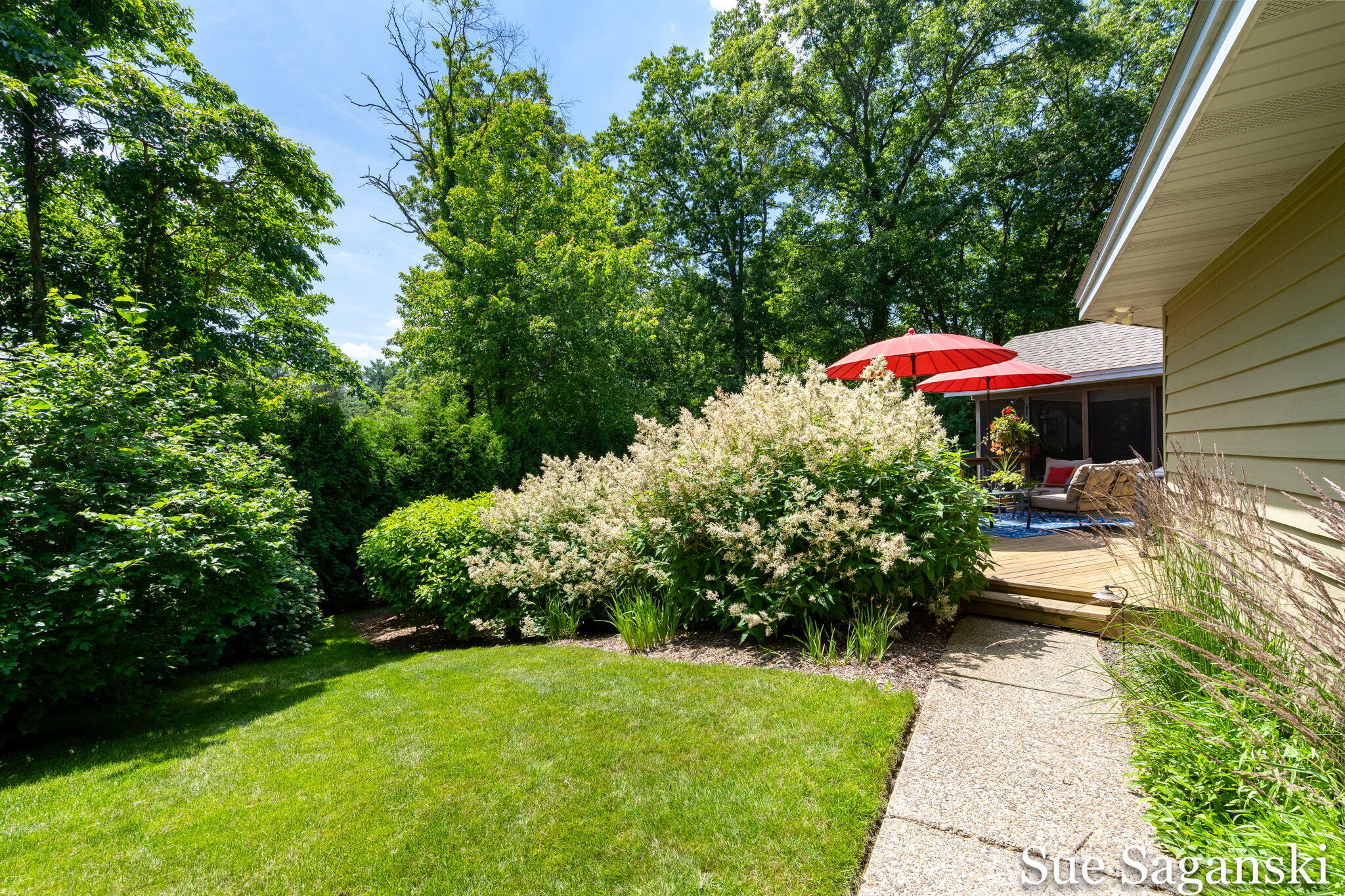 6514 Creekwood Drive Holland MI 49423
