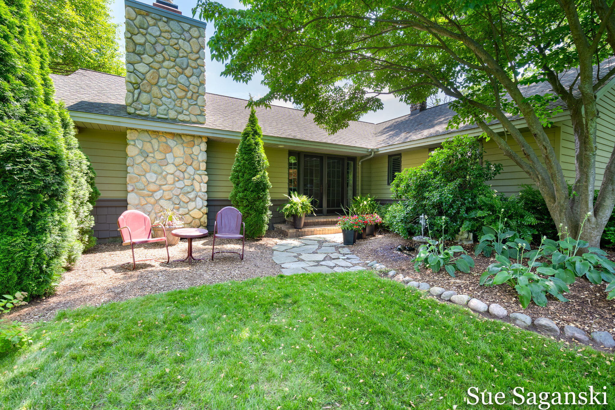 6514 Creekwood Drive Holland MI 49423