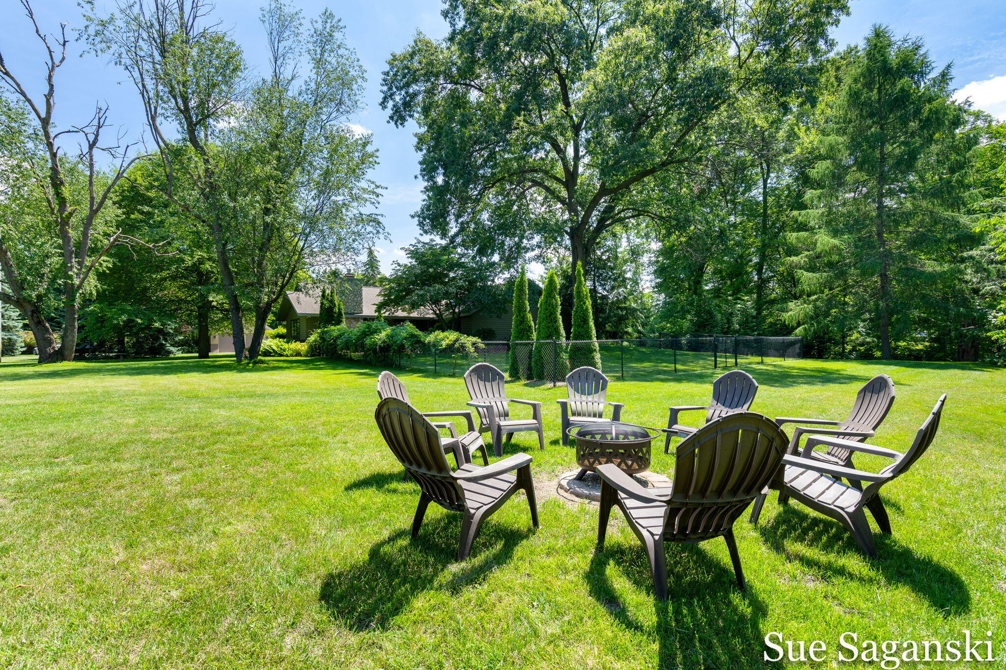 6514 Creekwood Drive Holland MI 49423