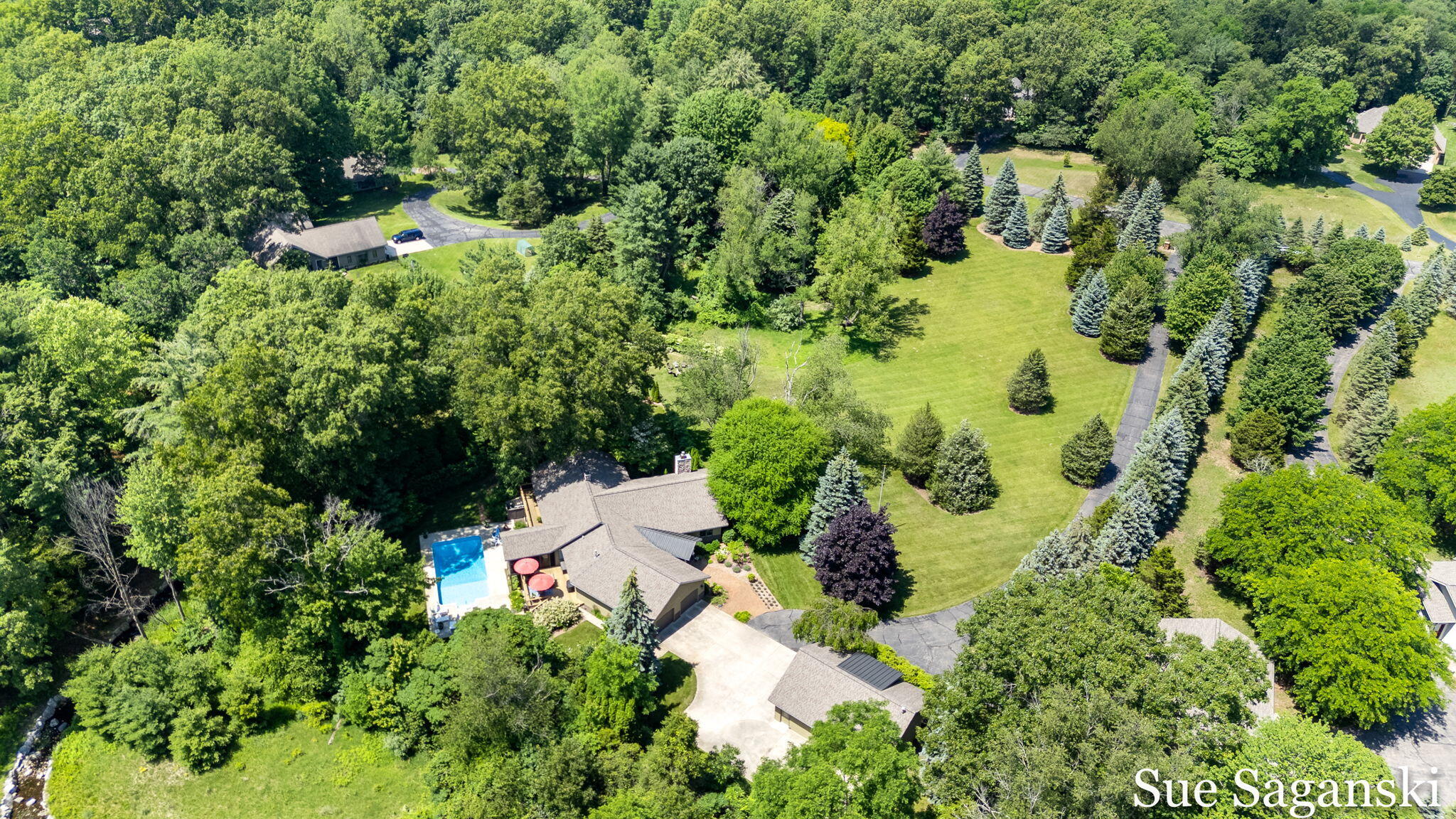 6514 Creekwood Drive Holland MI 49423