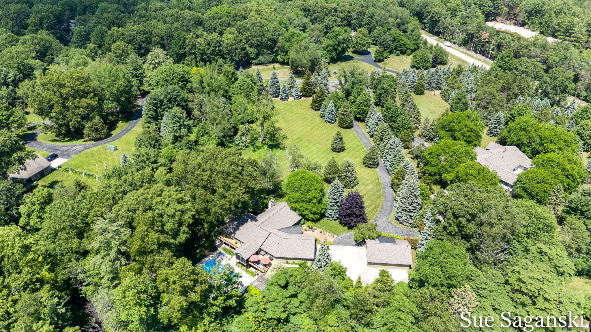 6514 Creekwood Drive Holland MI 49423