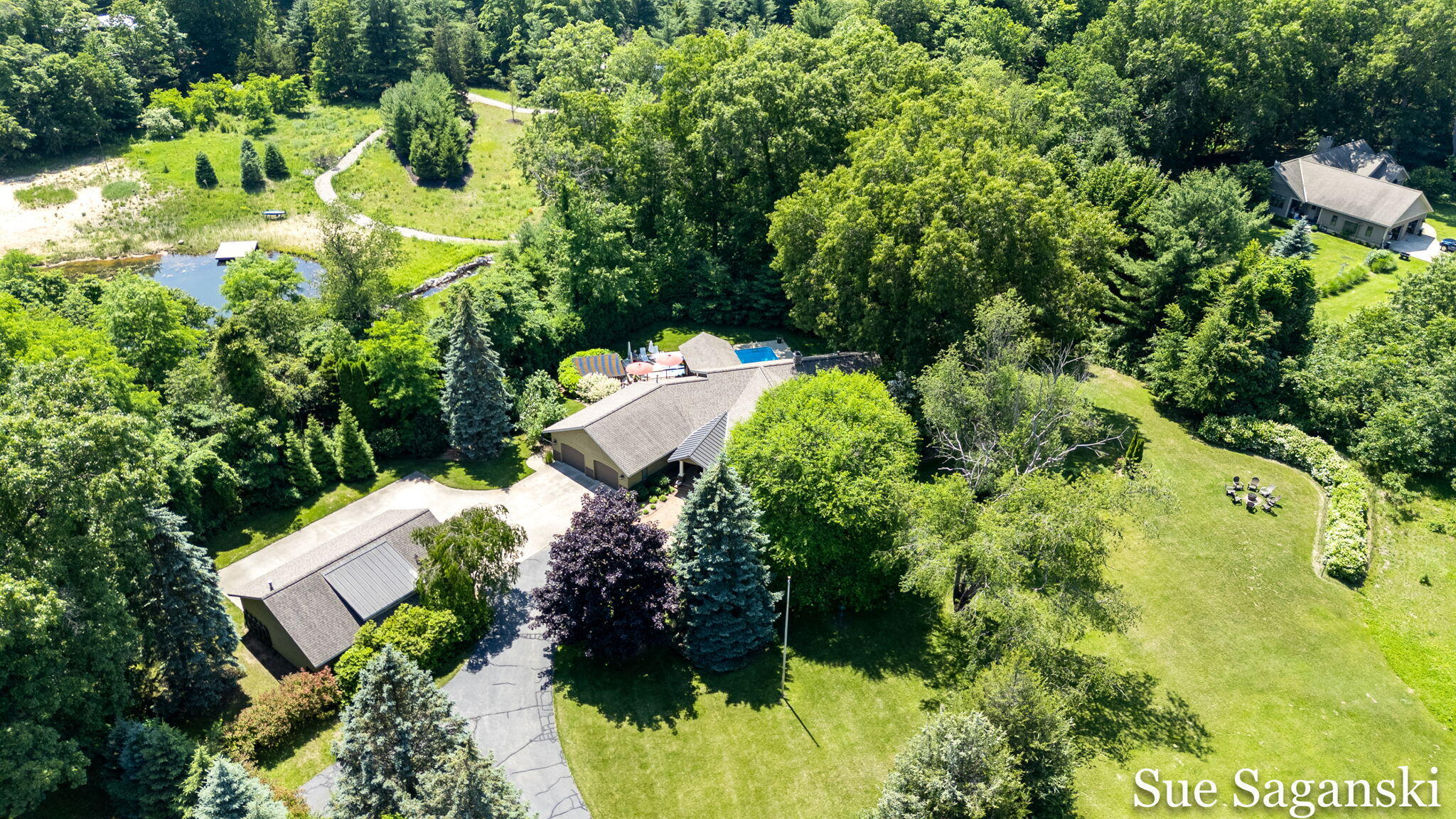 6514 Creekwood Drive Holland MI 49423
