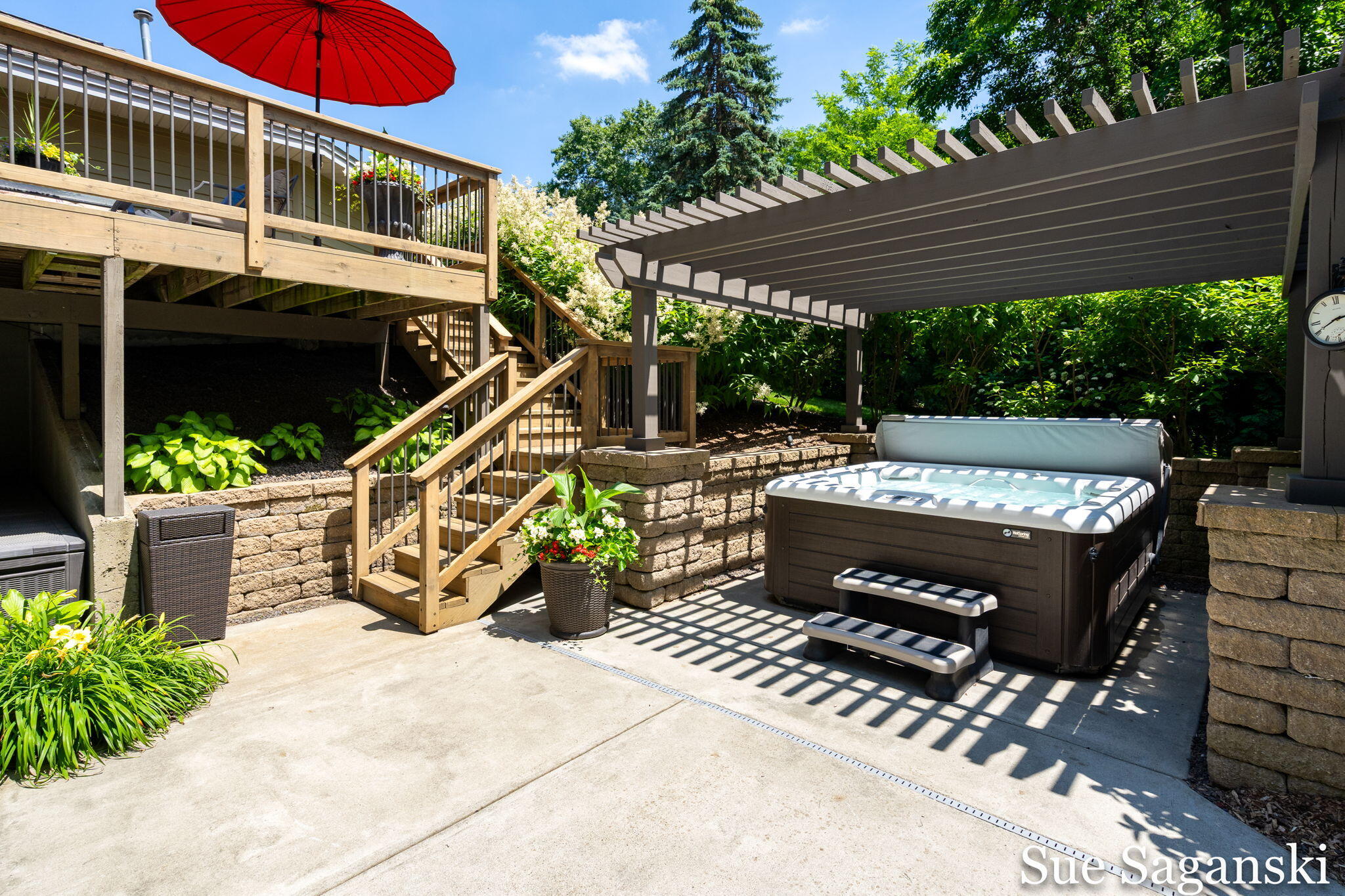 6514 Creekwood Drive Holland MI 49423