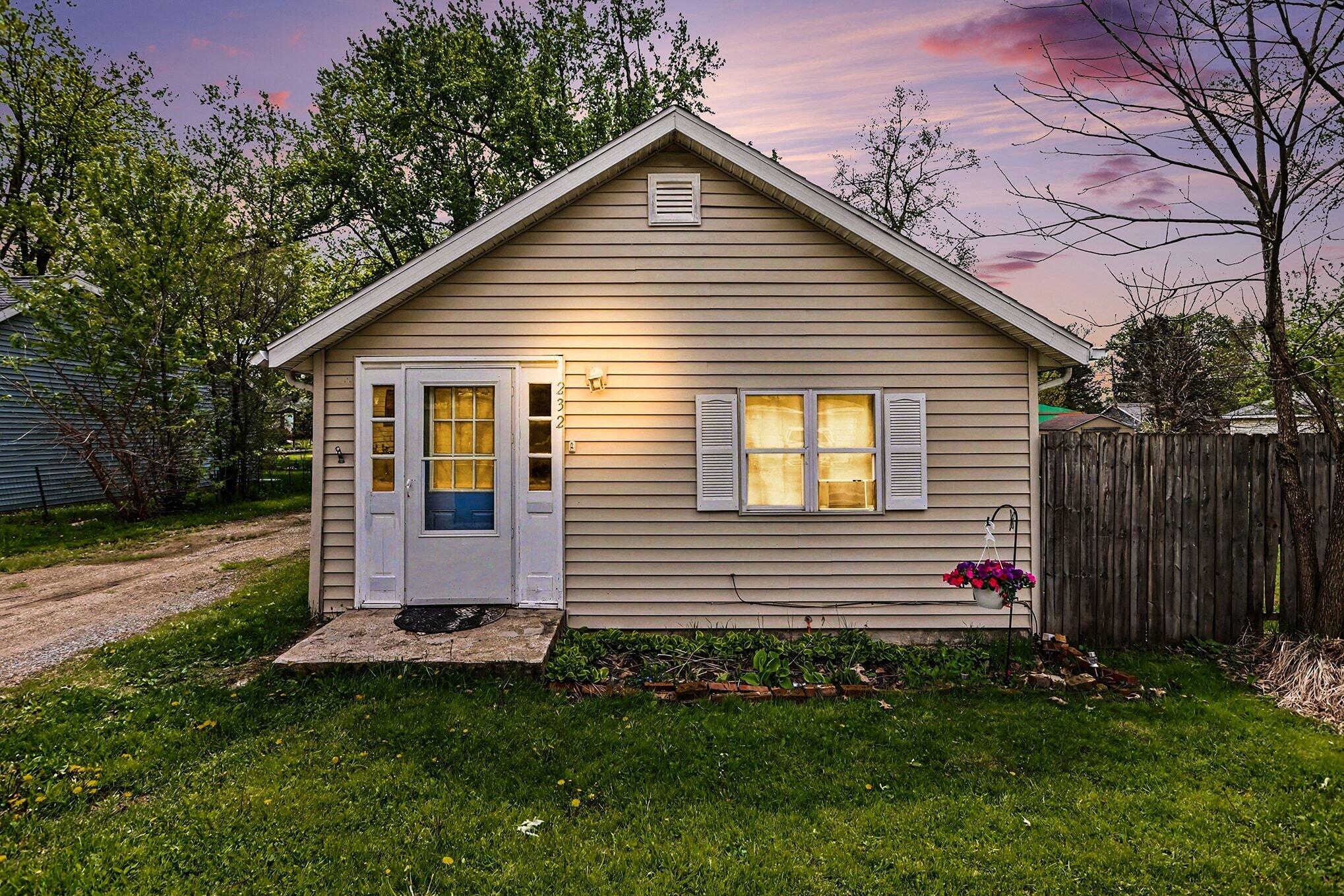232 Sorin Street Niles MI 49120