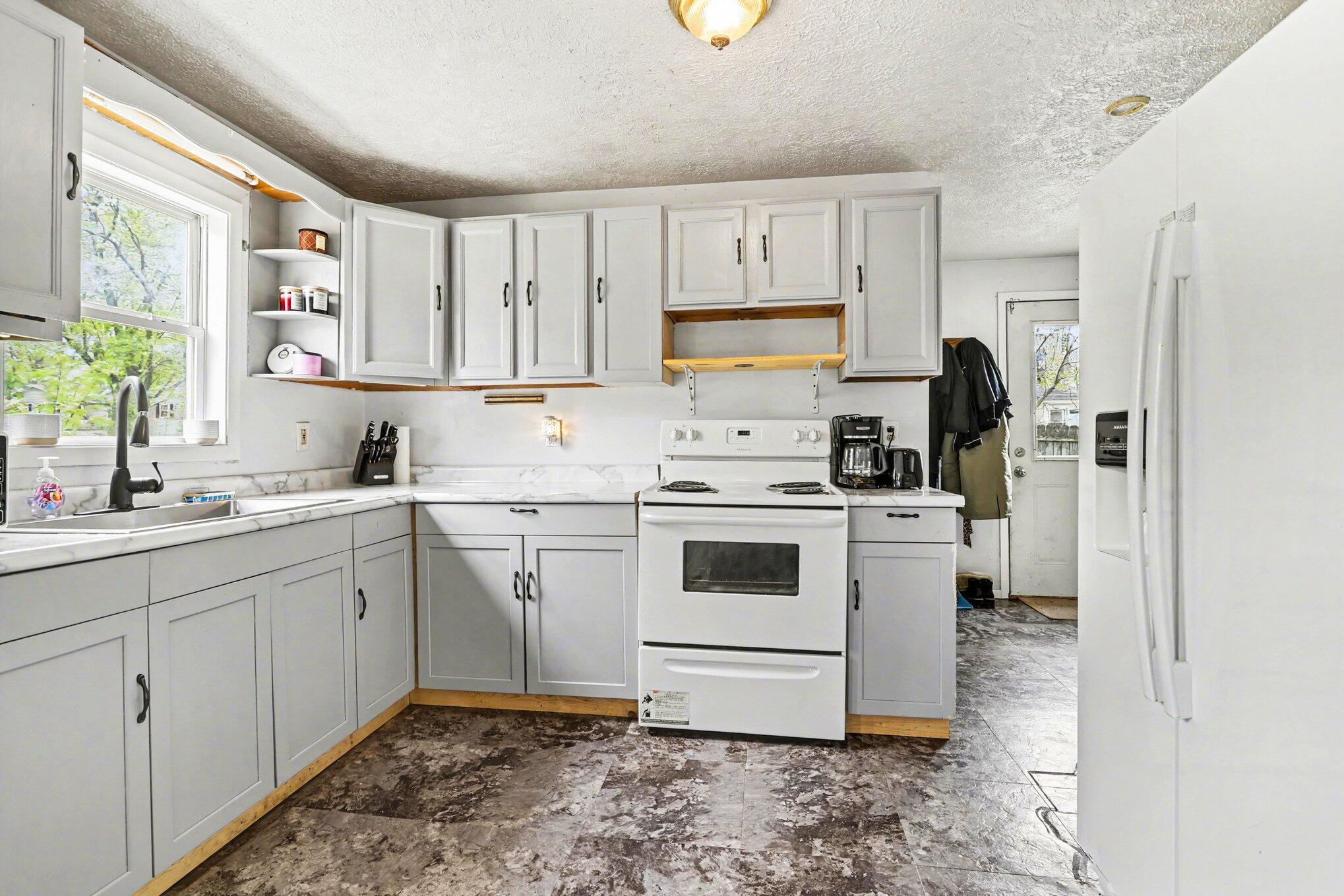 232 Sorin Street Niles MI 49120