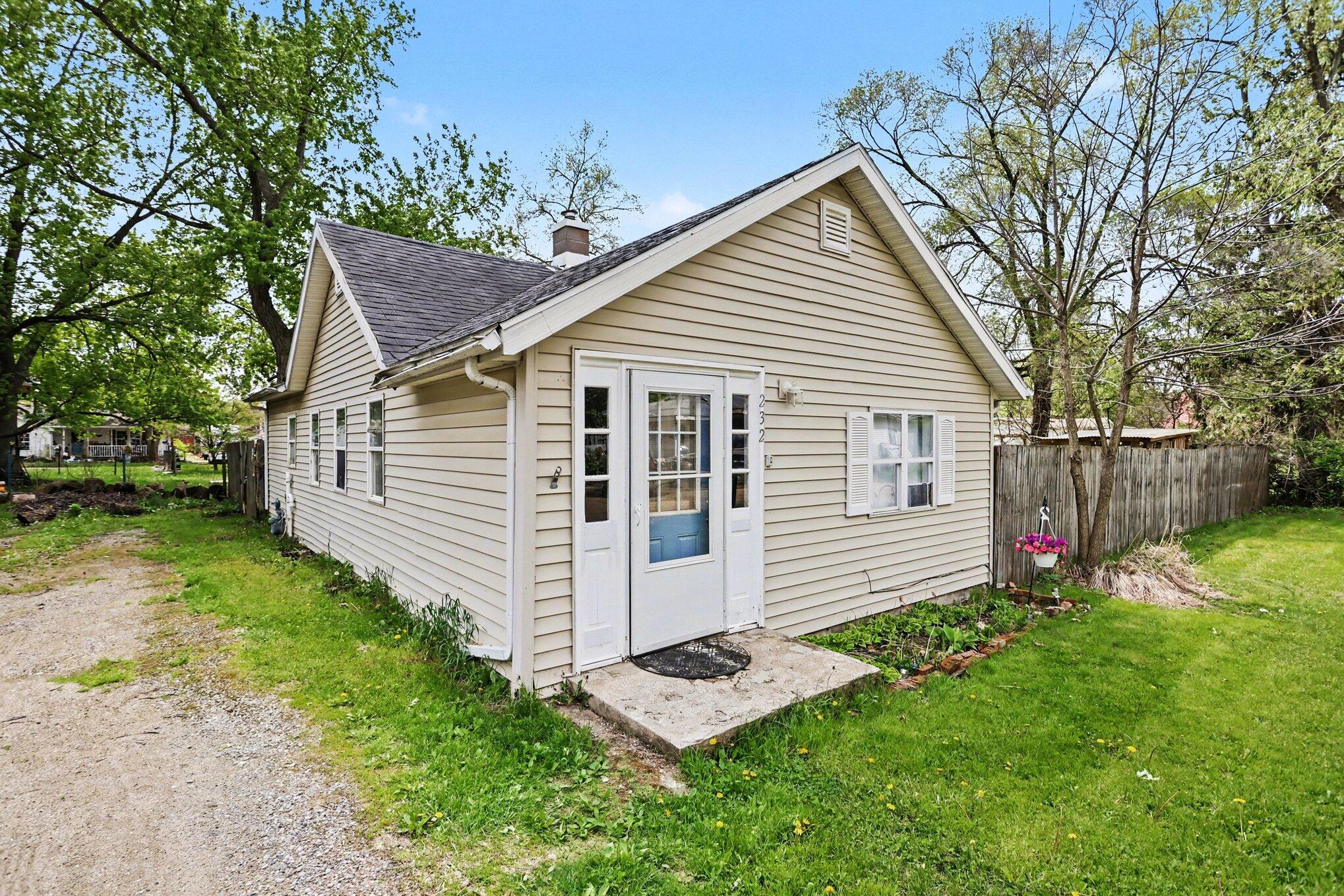 232 Sorin Street Niles MI 49120