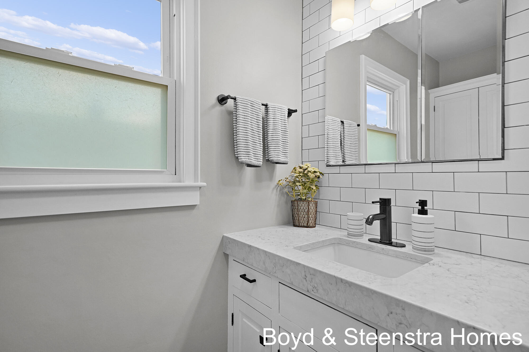1629 Sylvan Avenue SE Grand Rapids MI 49506