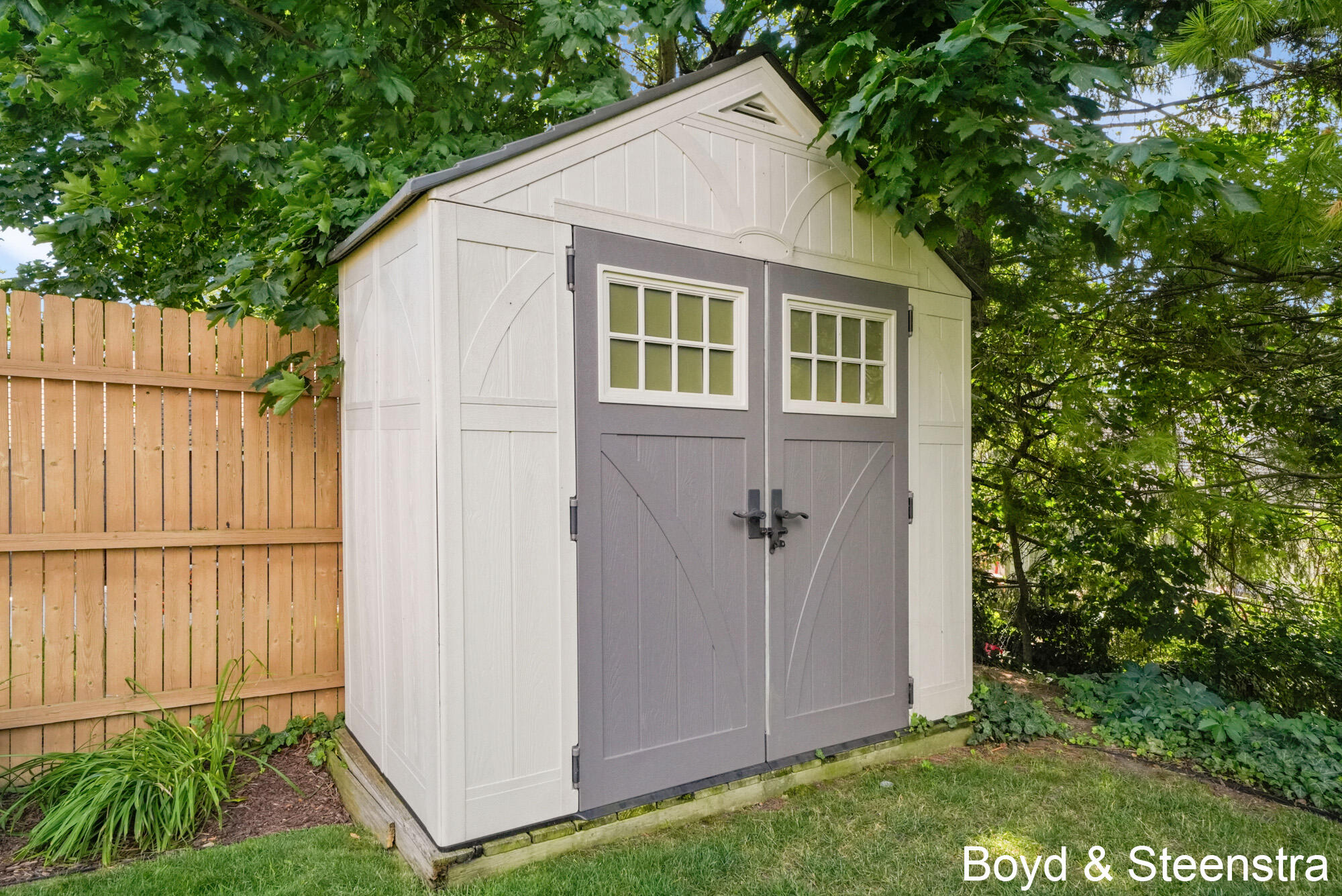 1629 Sylvan Avenue SE Grand Rapids MI 49506