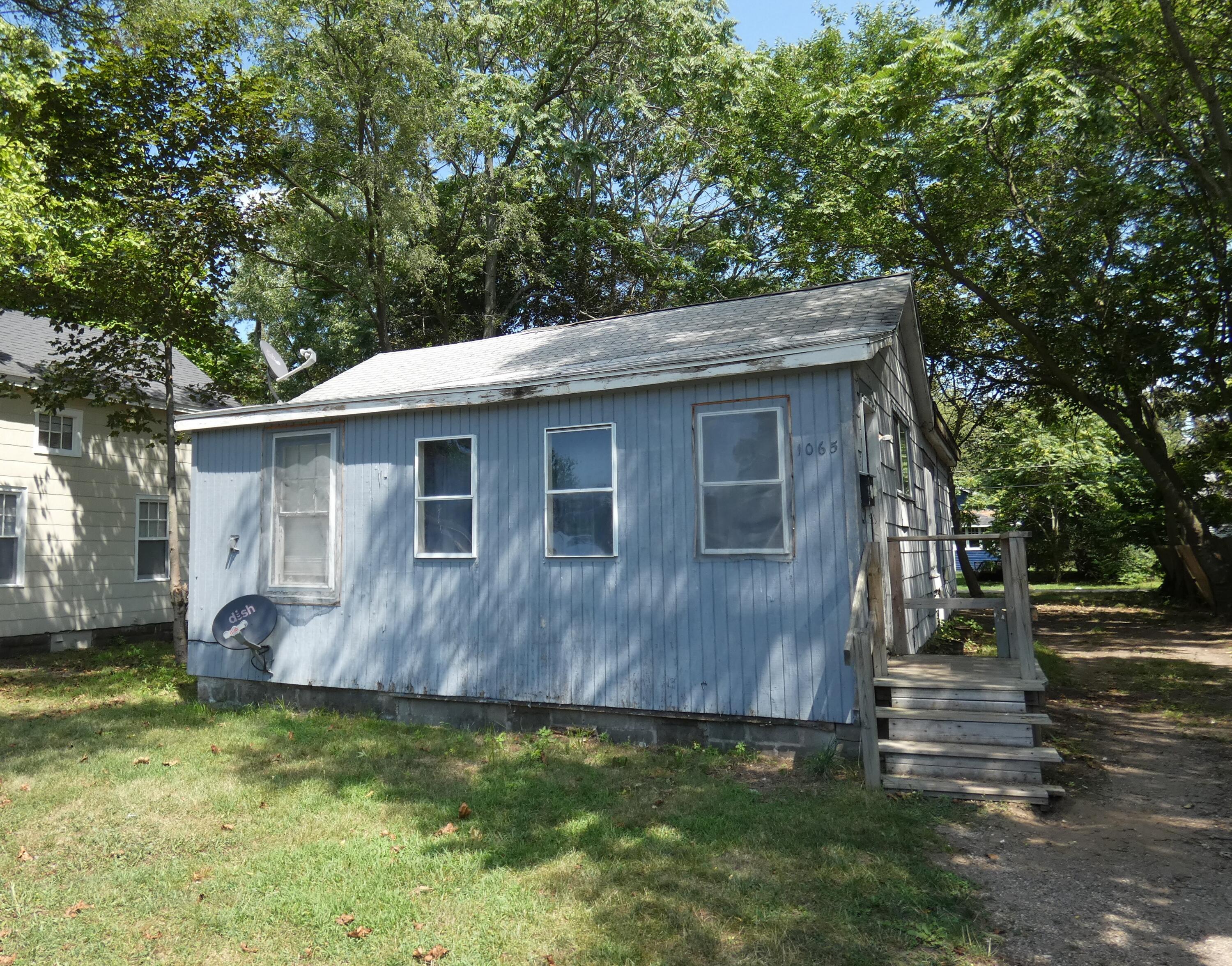 1065 Superior Street Benton Harbor MI 49022