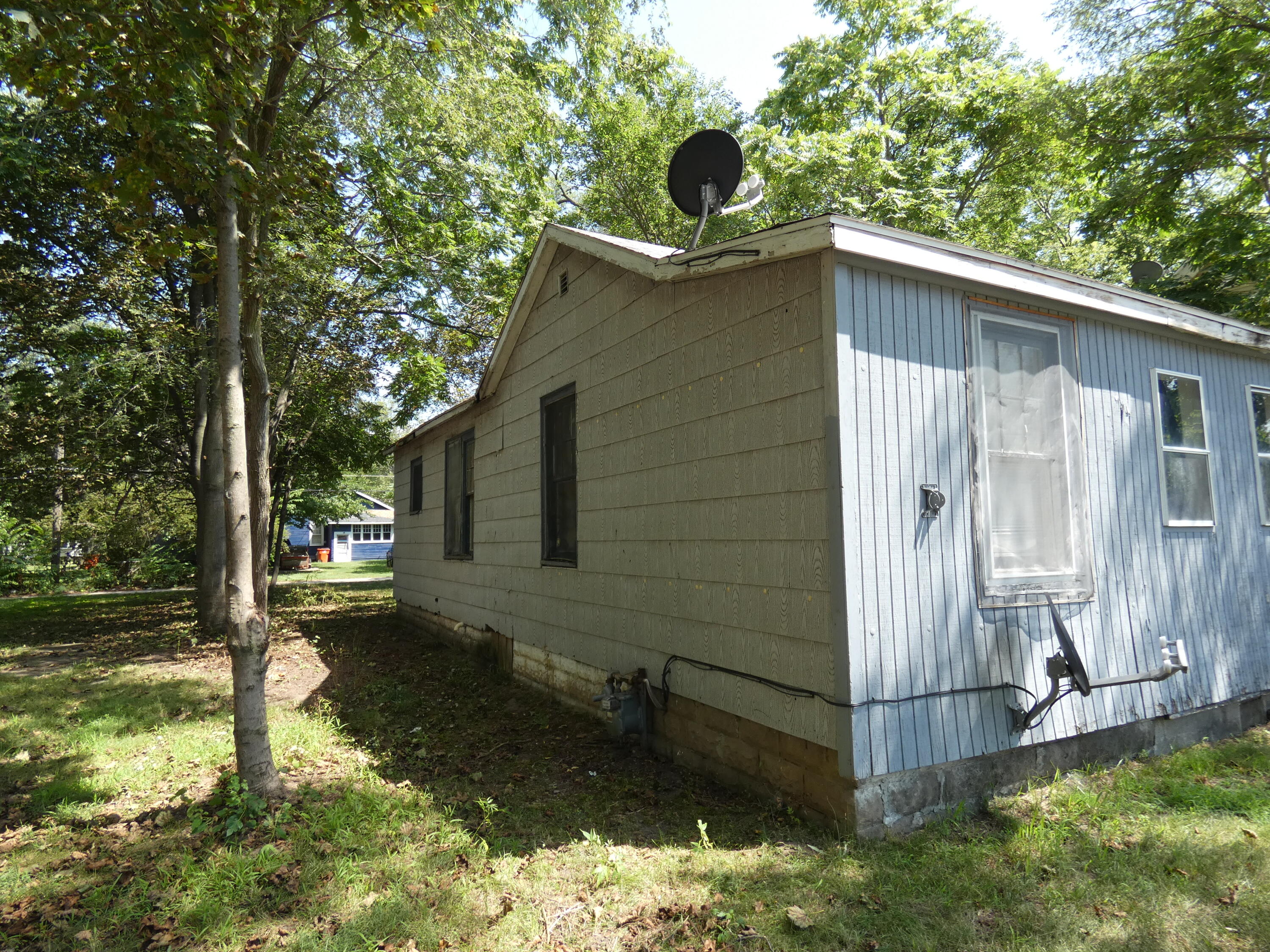 1065 Superior Street Benton Harbor MI 49022