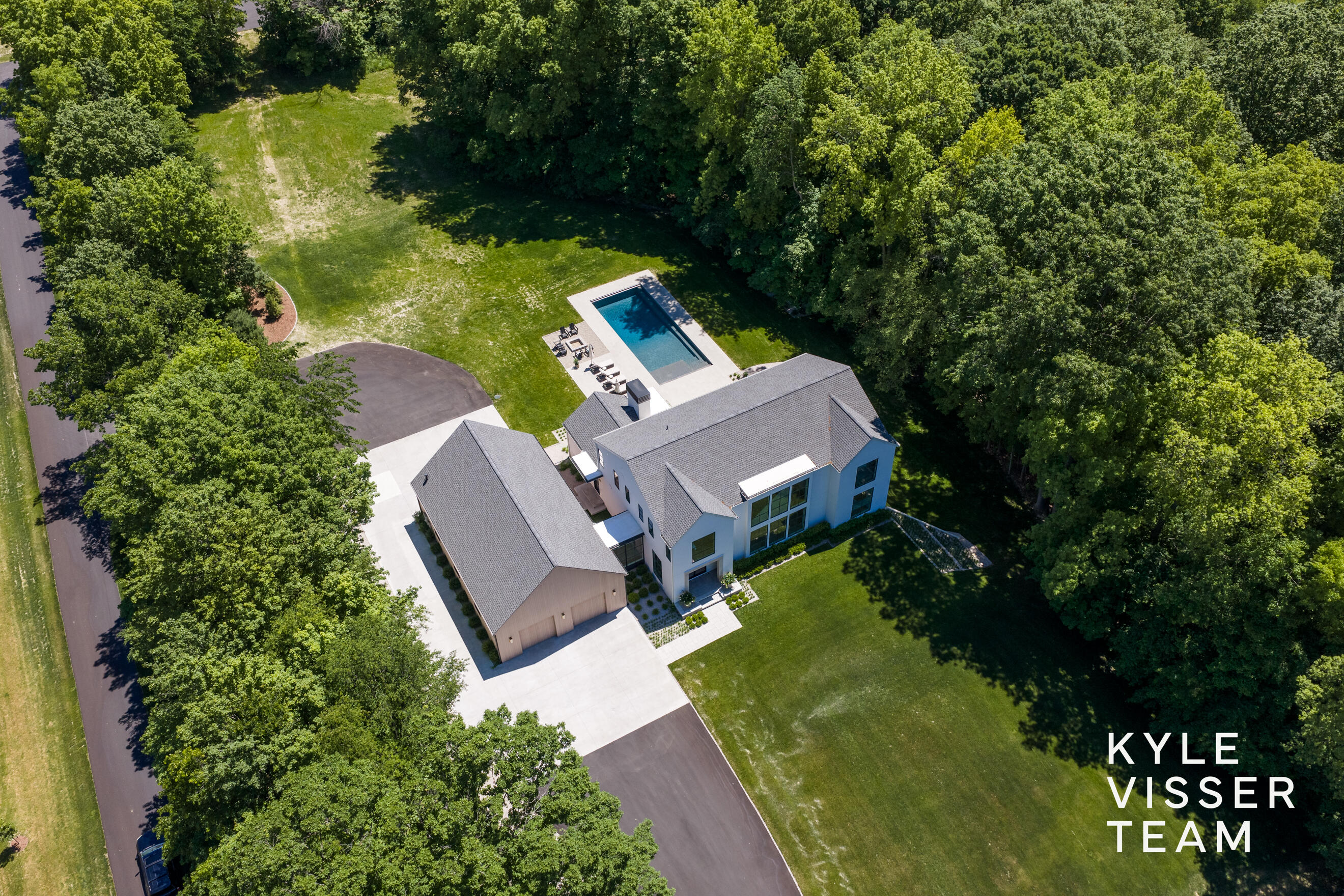3616 64th Avenue Zeeland MI 49464
