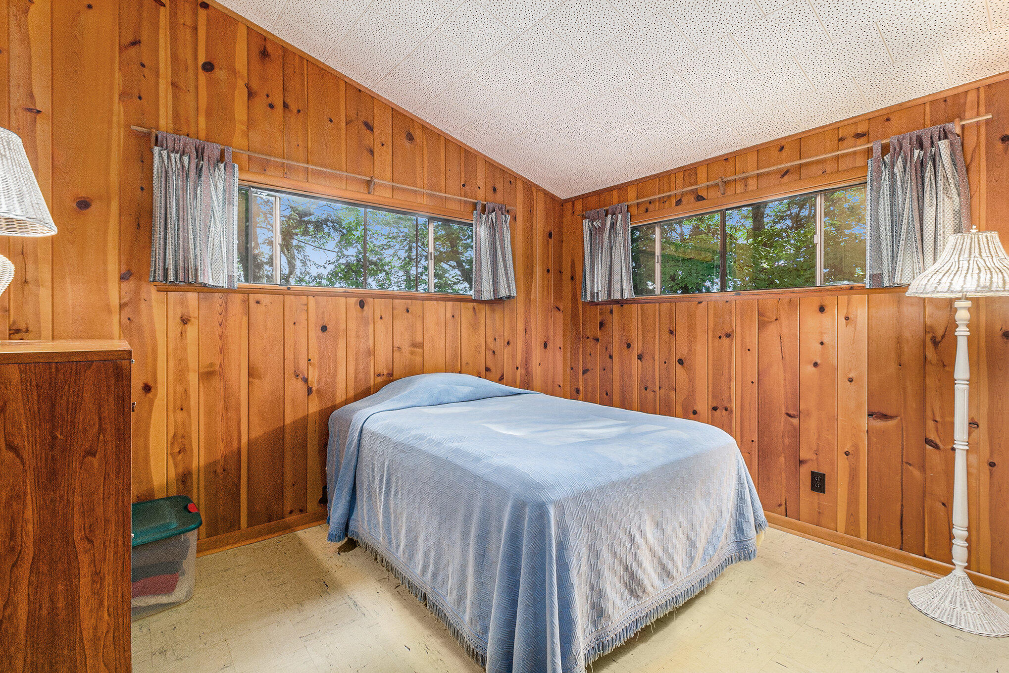 6253 Loggers Lane Ludington MI 49431