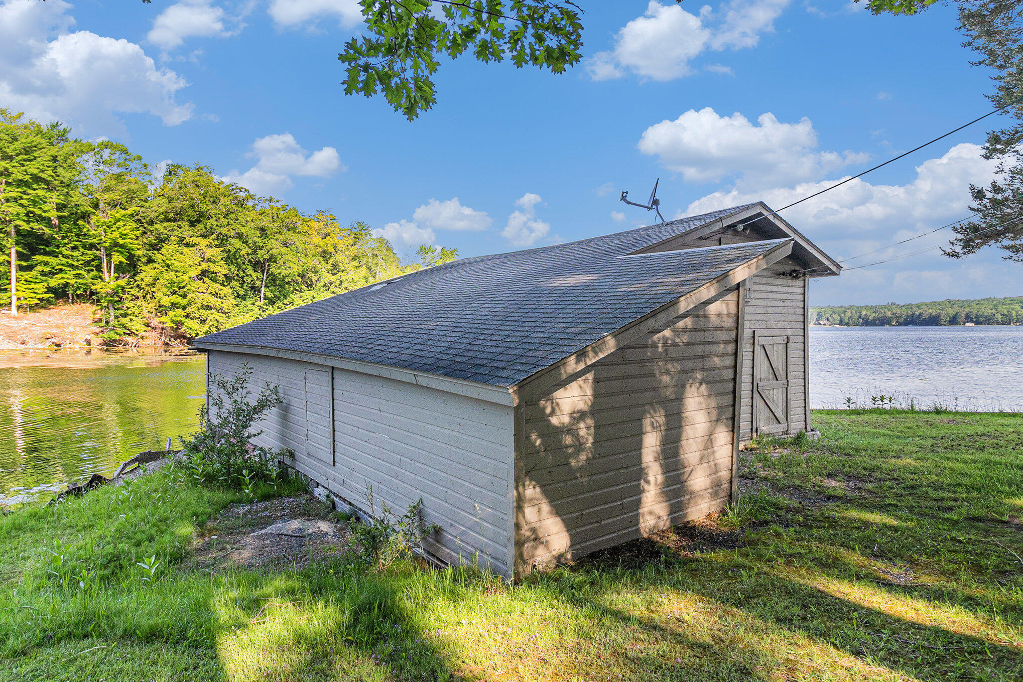 6253 Loggers Lane Ludington MI 49431