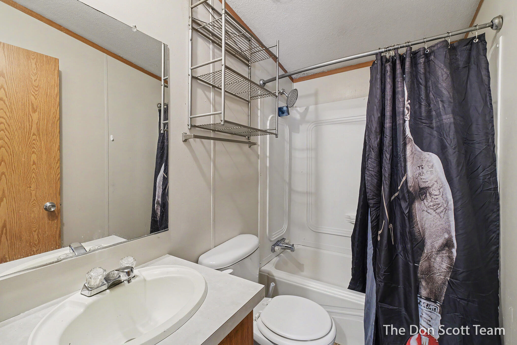 3662 Mount Blanc Street NW Grand Rapids MI 49544