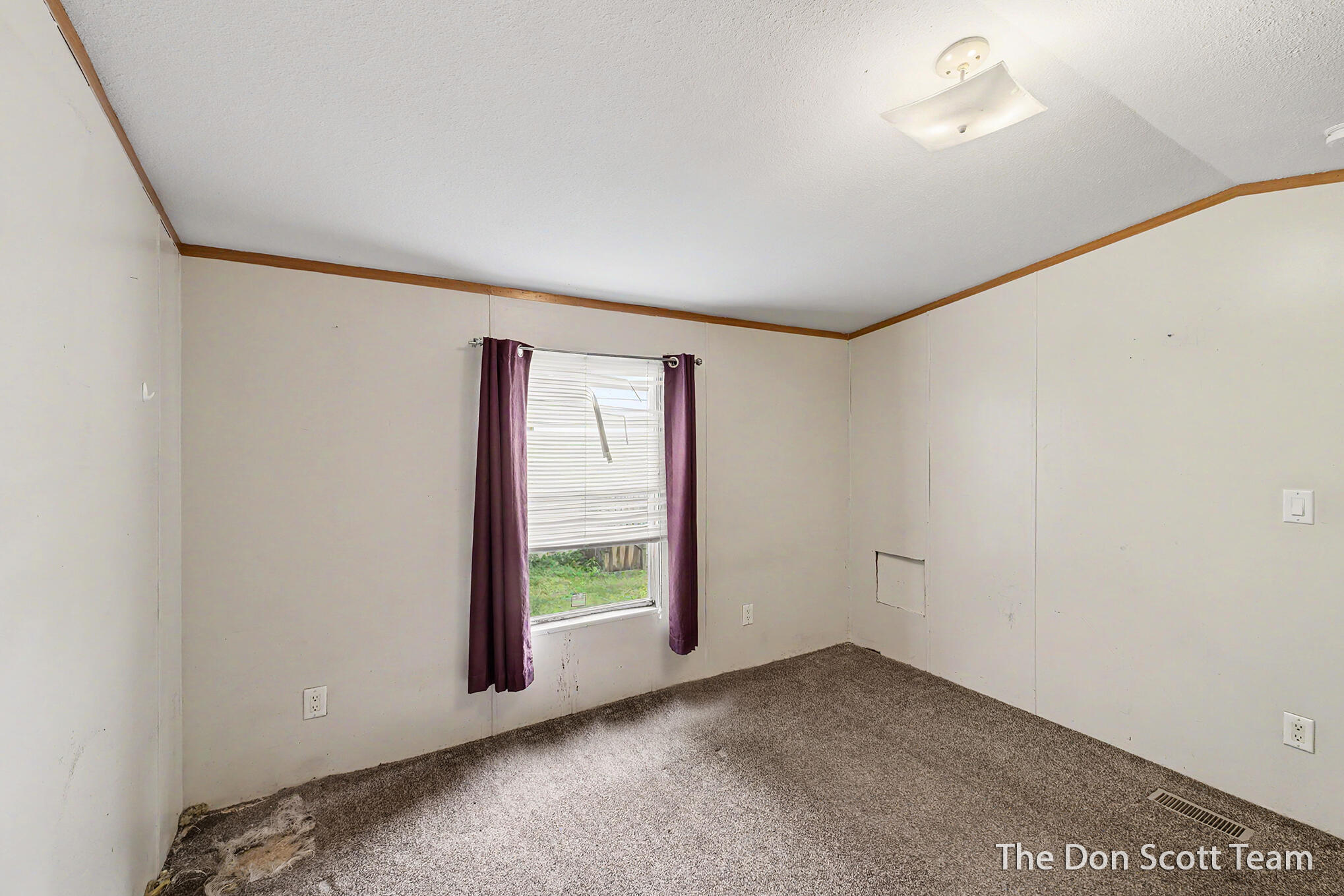 3662 Mount Blanc Street NW Grand Rapids MI 49544