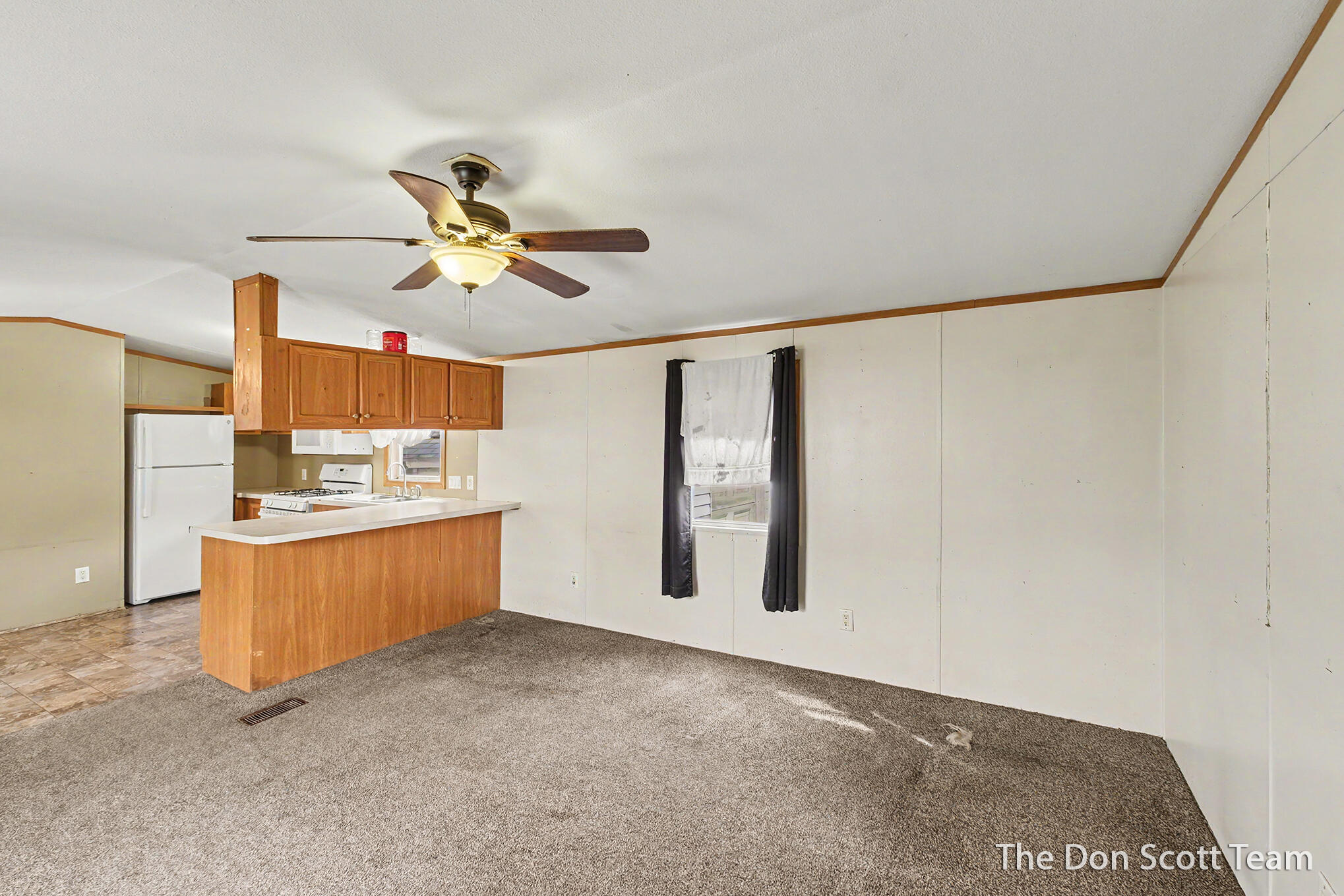 3662 Mount Blanc Street NW Grand Rapids MI 49544