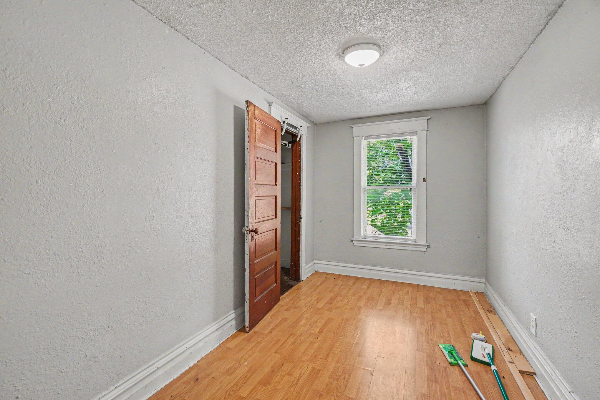 719 Mccourtie Street Kalamazoo MI 49008