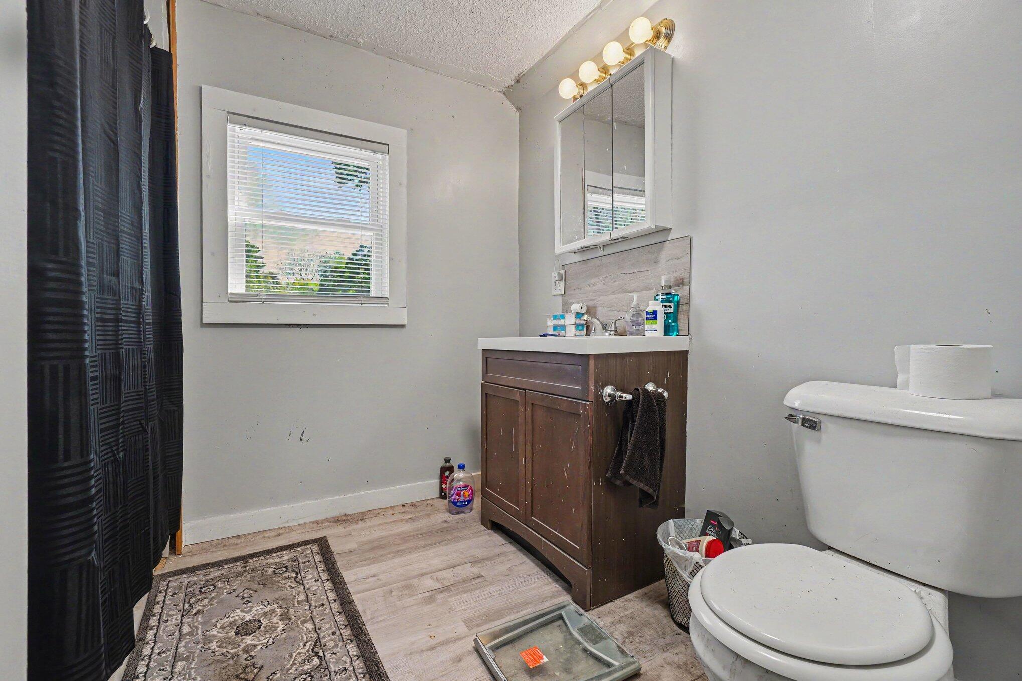 719 Mccourtie Street Kalamazoo MI 49008