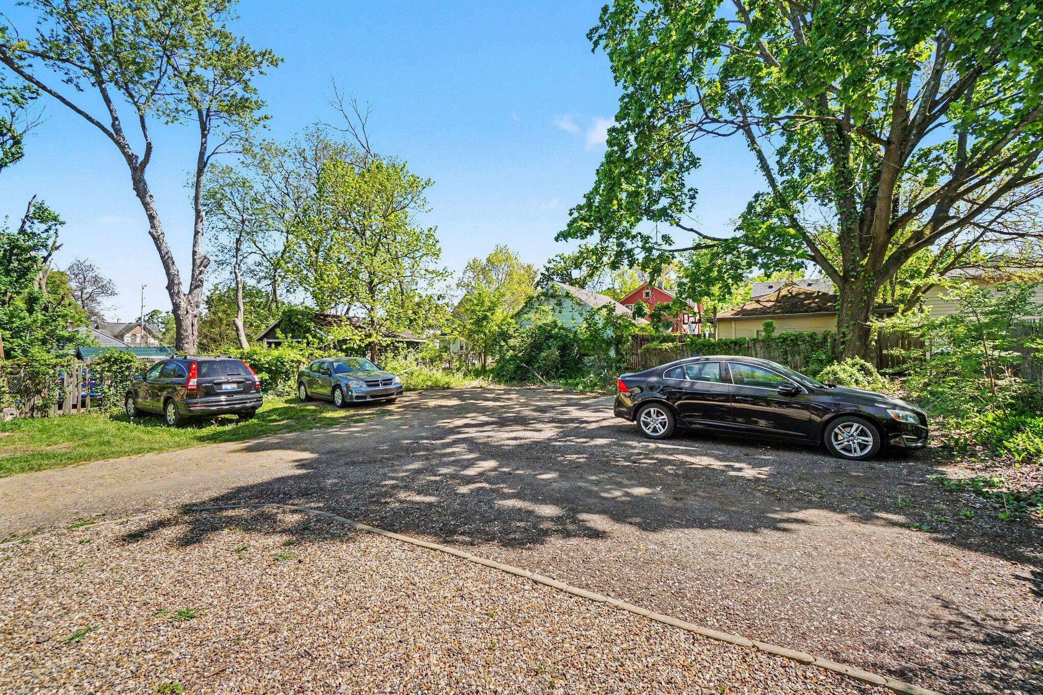 719 Mccourtie Street Kalamazoo MI 49008
