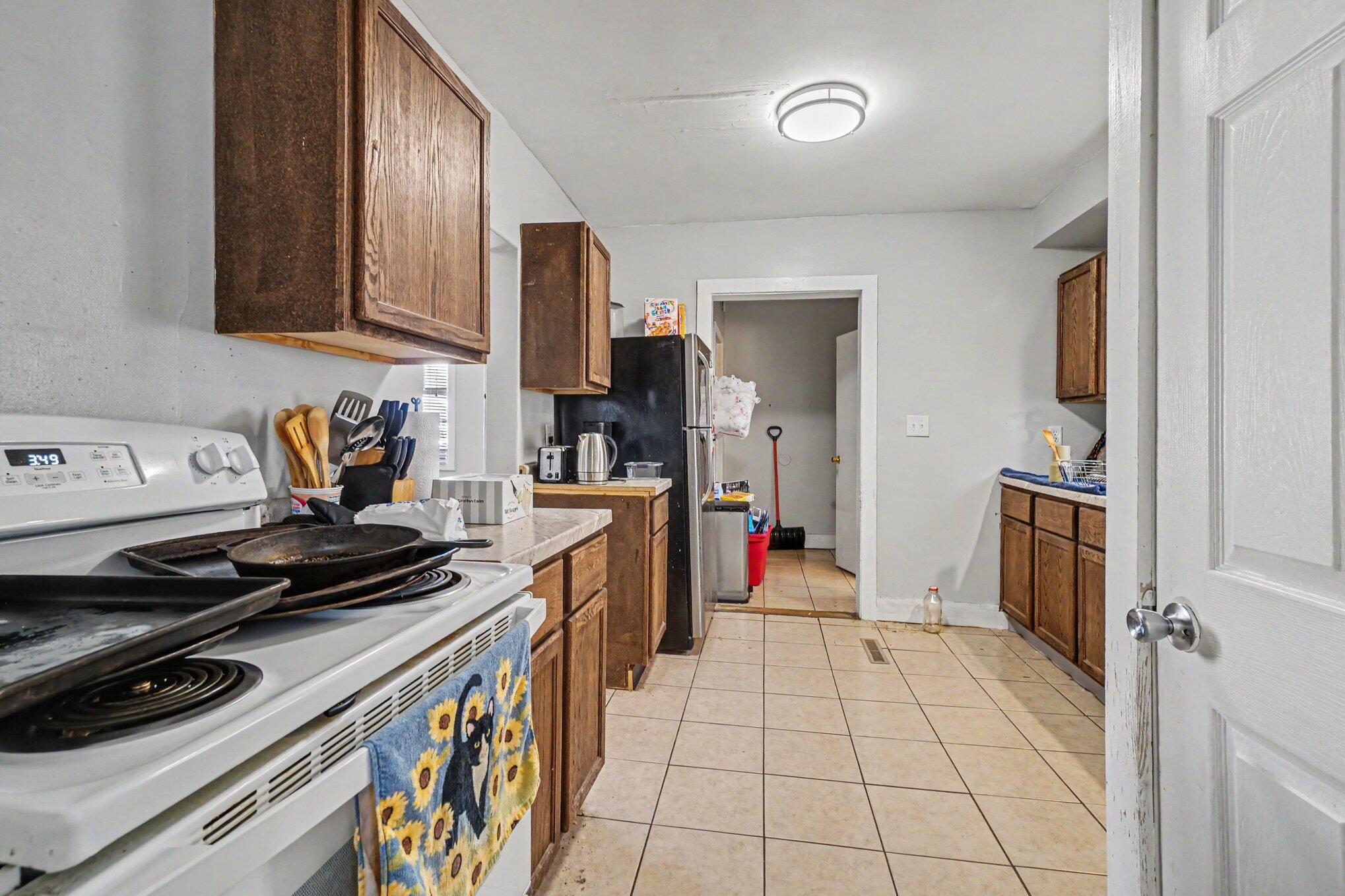 719 Mccourtie Street Kalamazoo MI 49008