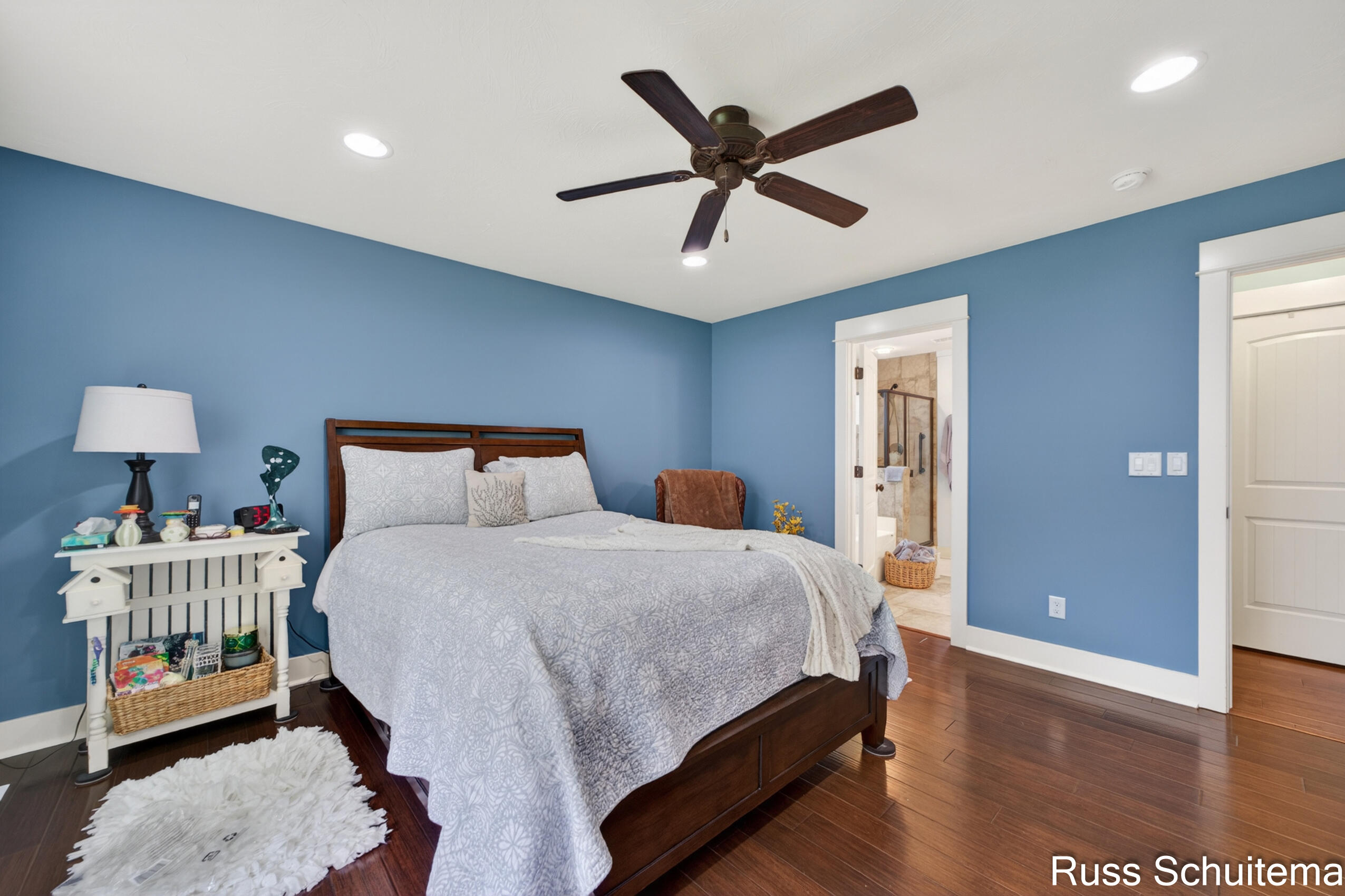 3924 Harbor Breeze Drive Muskegon MI 49441