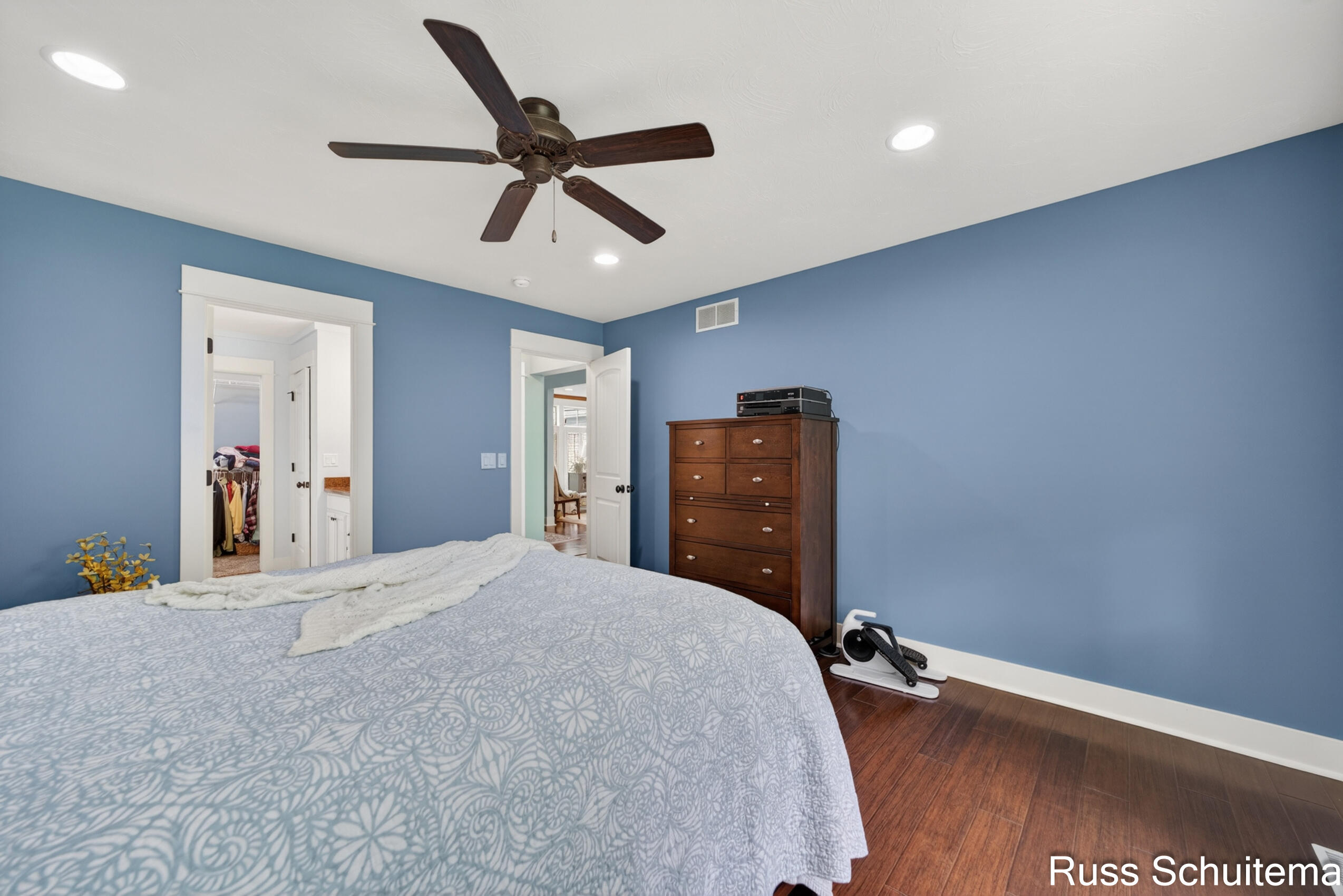 3924 Harbor Breeze Drive Muskegon MI 49441
