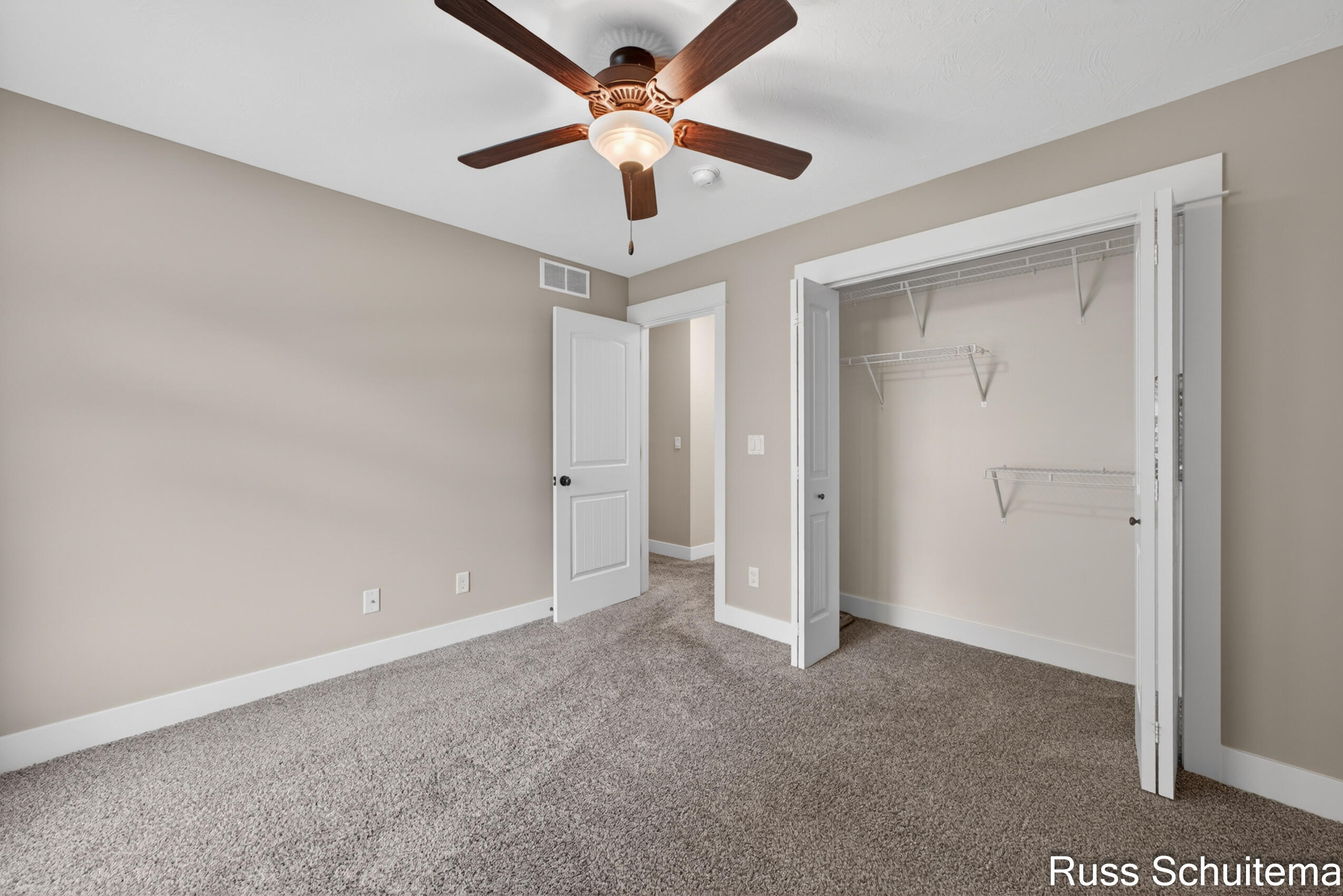 3924 Harbor Breeze Drive Muskegon MI 49441
