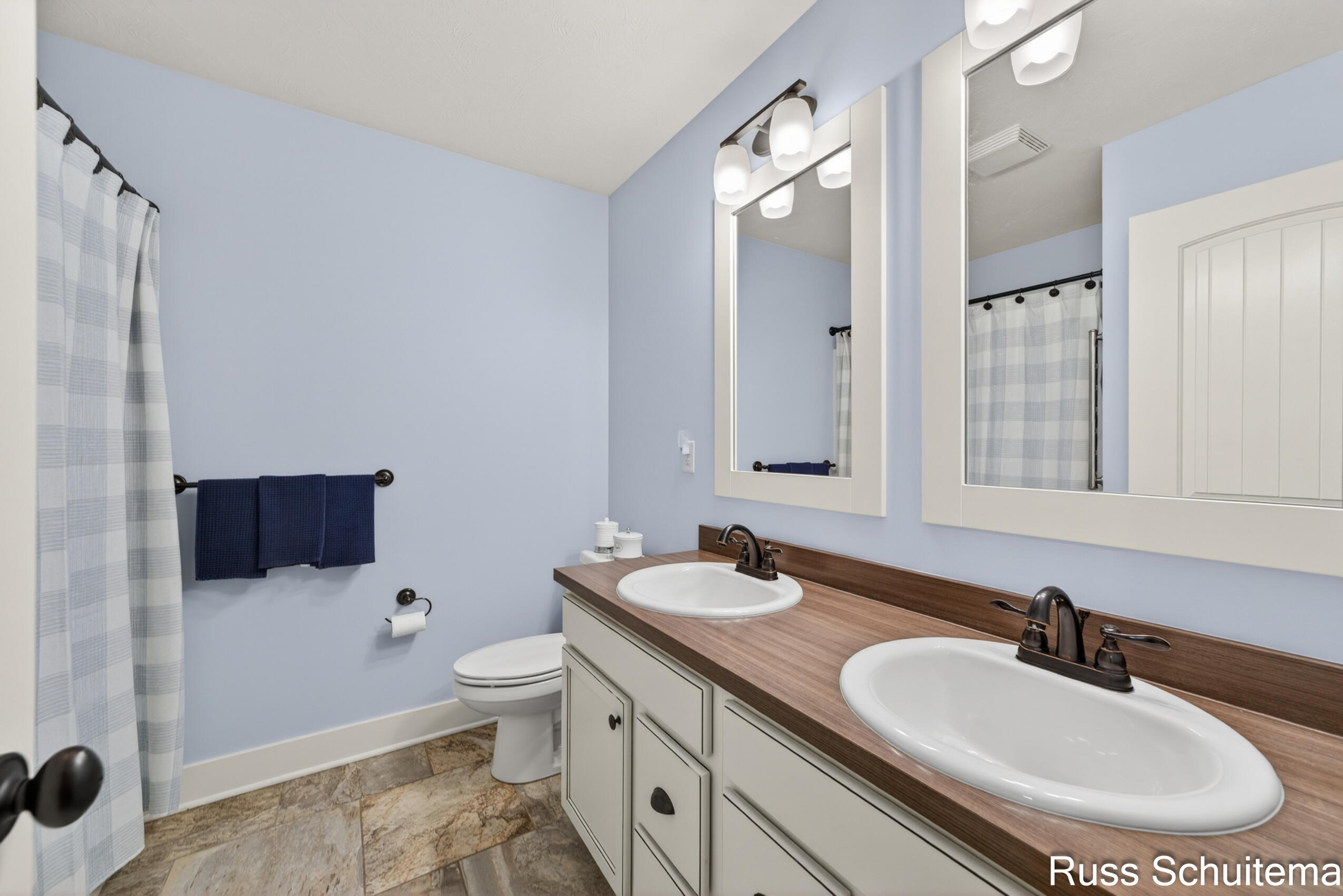 3924 Harbor Breeze Drive Muskegon MI 49441