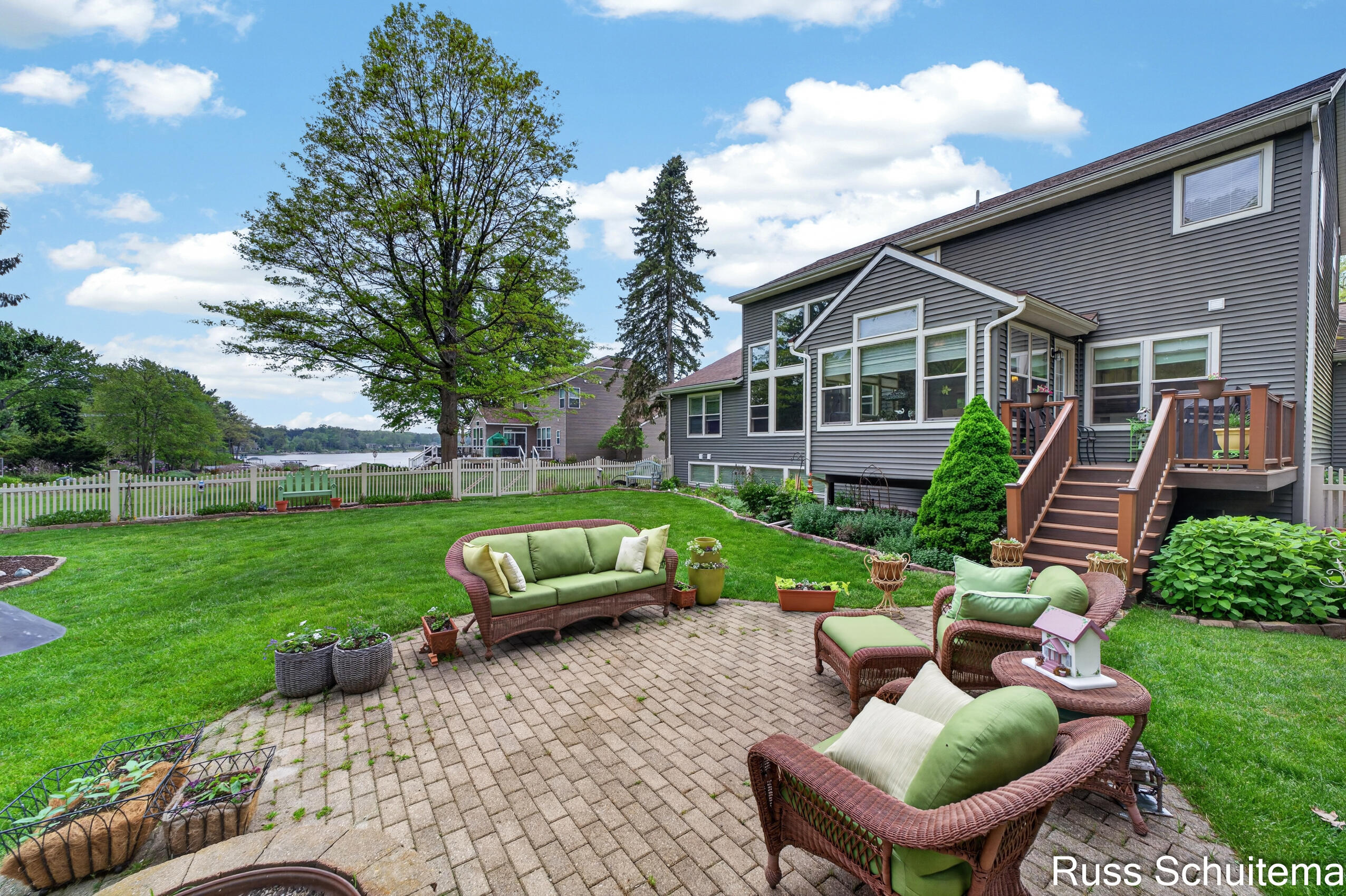 3924 Harbor Breeze Drive Muskegon MI 49441