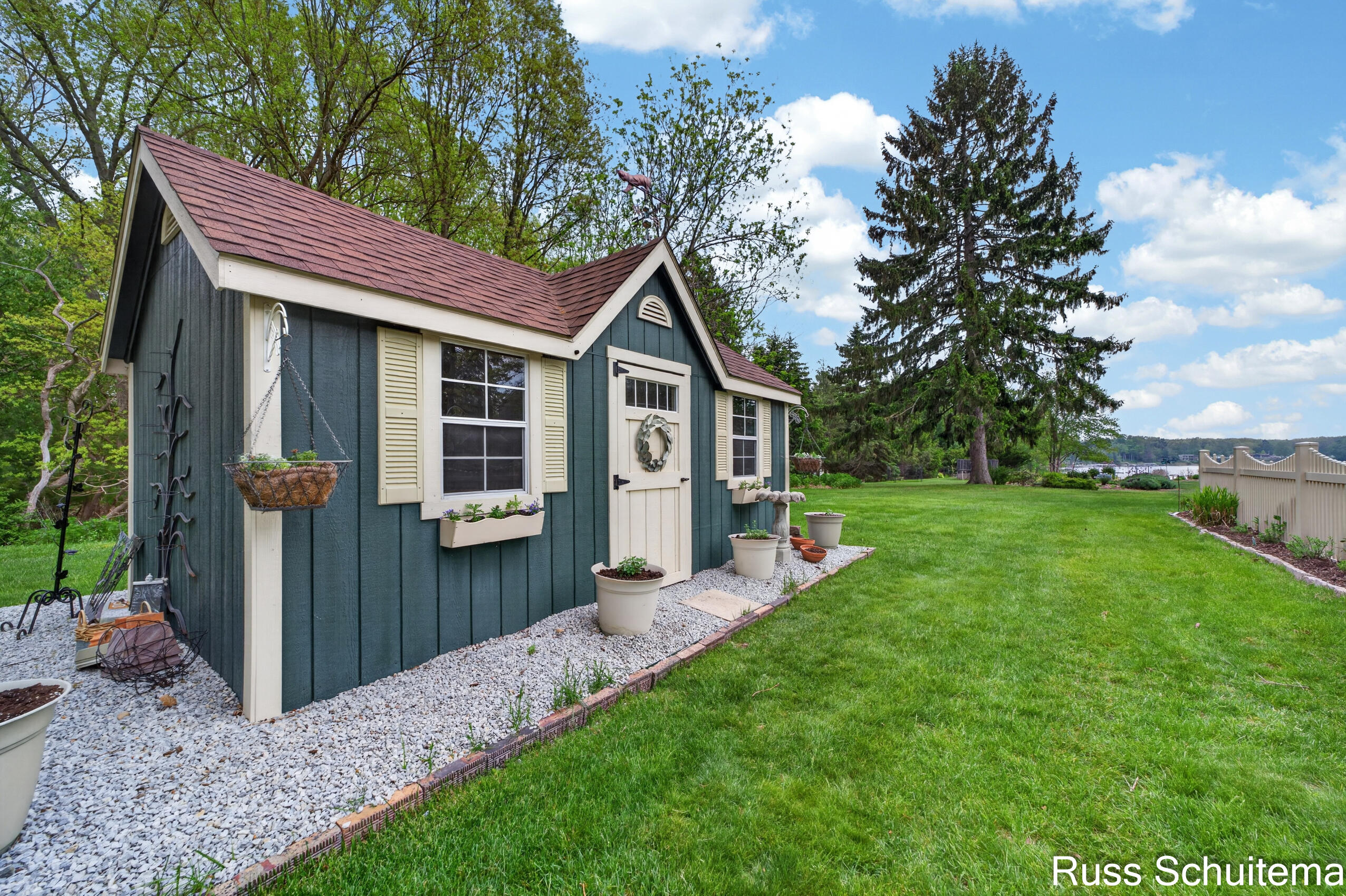 3924 Harbor Breeze Drive Muskegon MI 49441