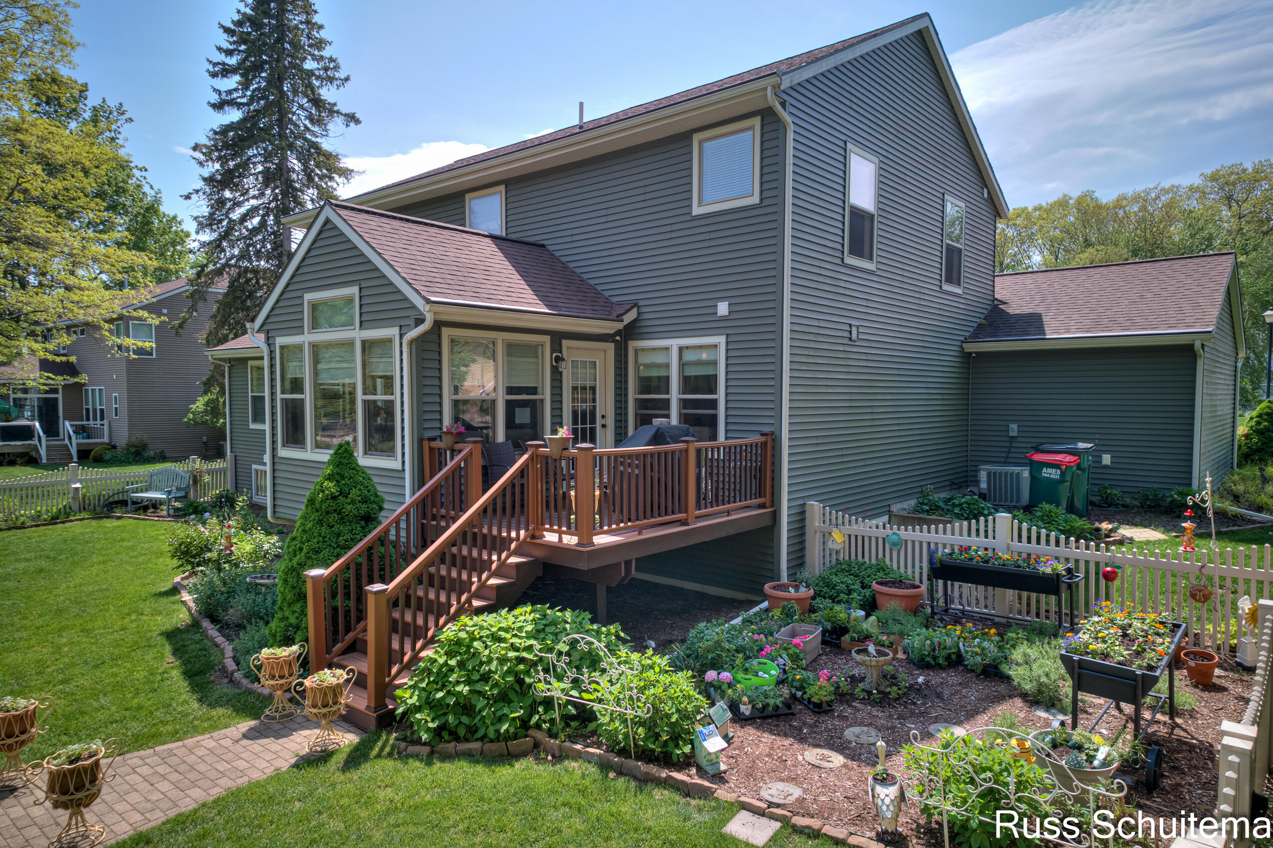 3924 Harbor Breeze Drive Muskegon MI 49441