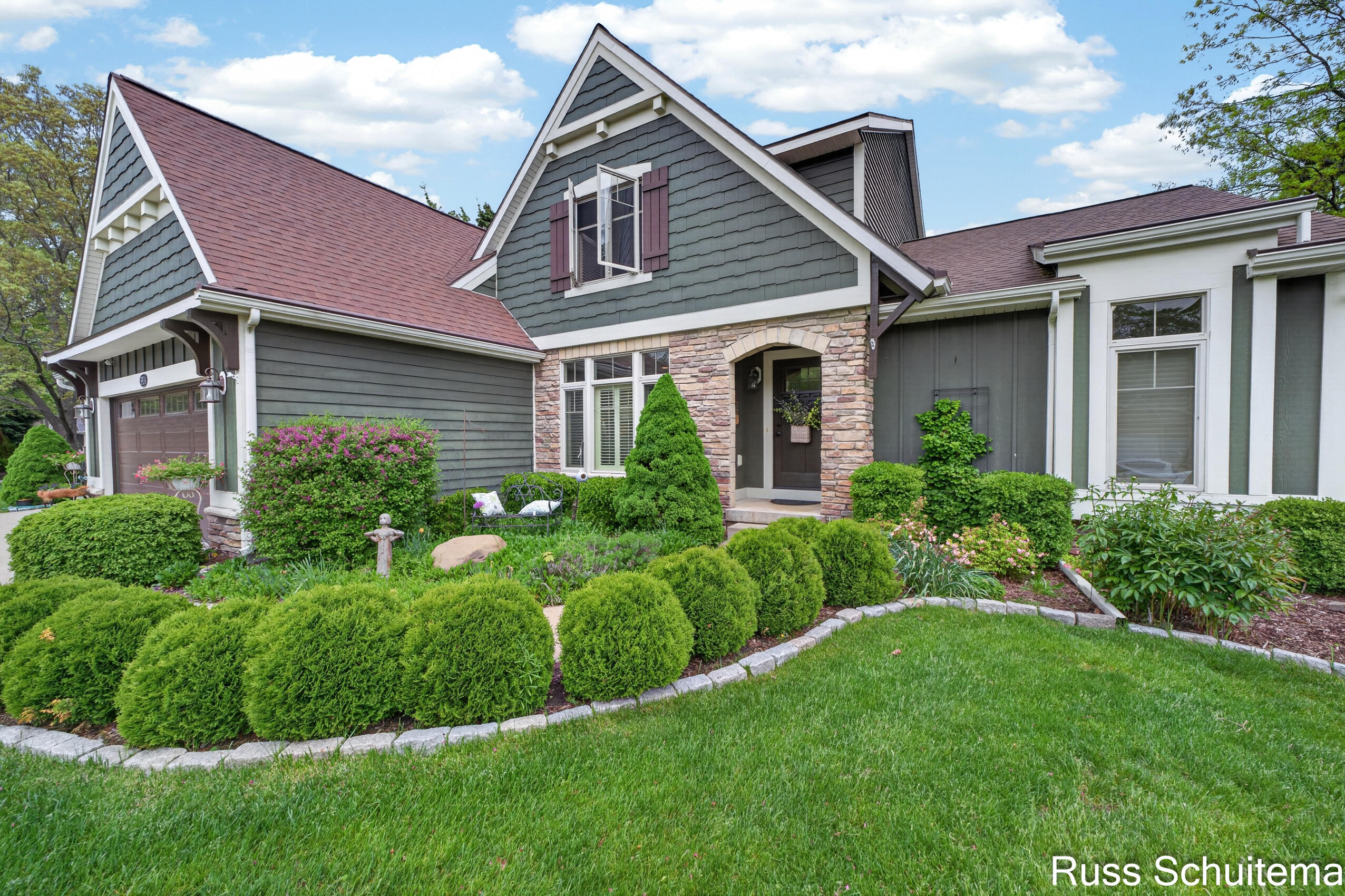 3924 Harbor Breeze Drive Muskegon MI 49441