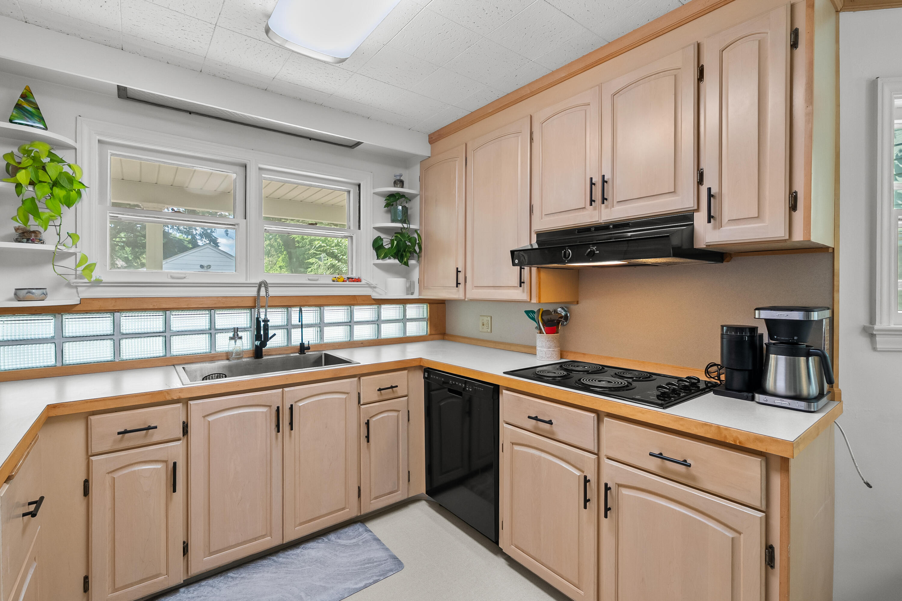 601 Edgemoor Avenue Kalamazoo MI 49008