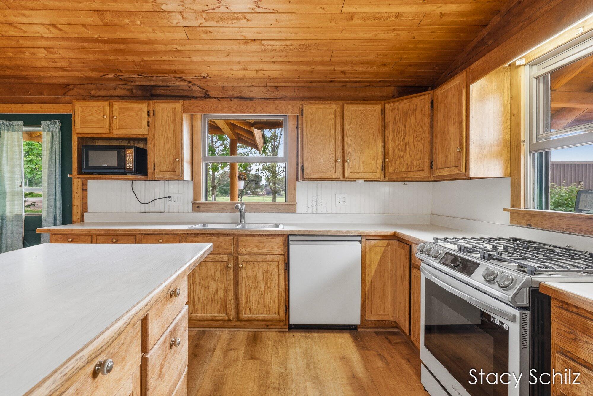 3108 Dumont Road Allegan MI 49010