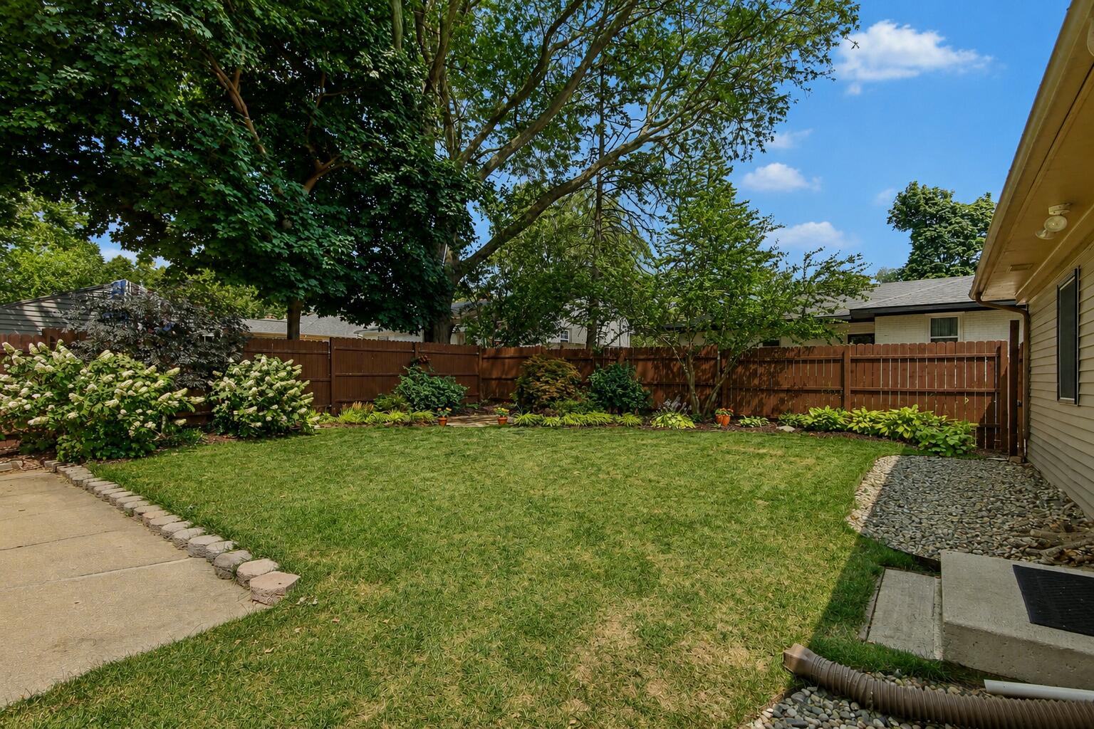 1845 Burton Street SE Grand Rapids MI 49506