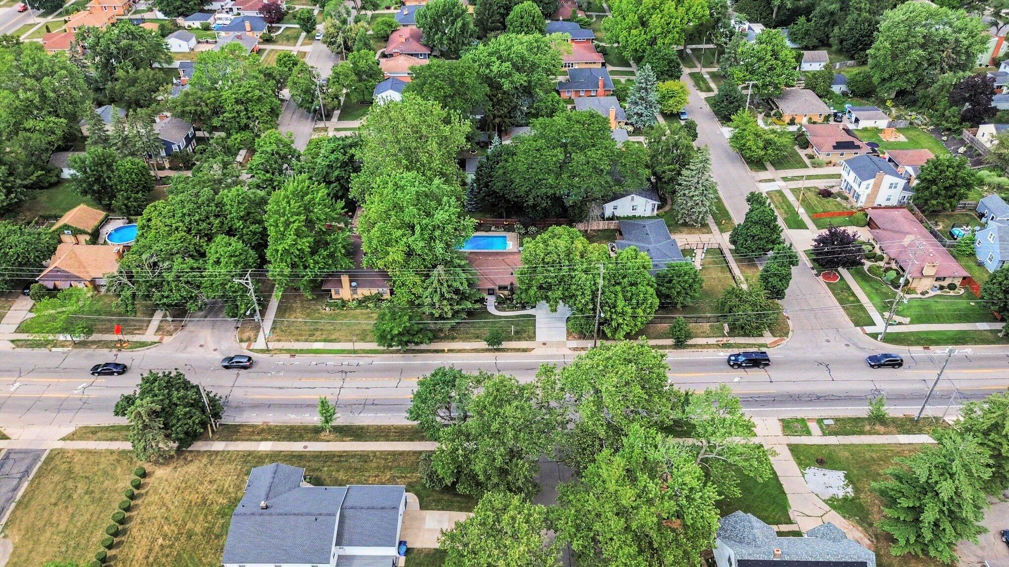 1845 Burton Street SE Grand Rapids MI 49506