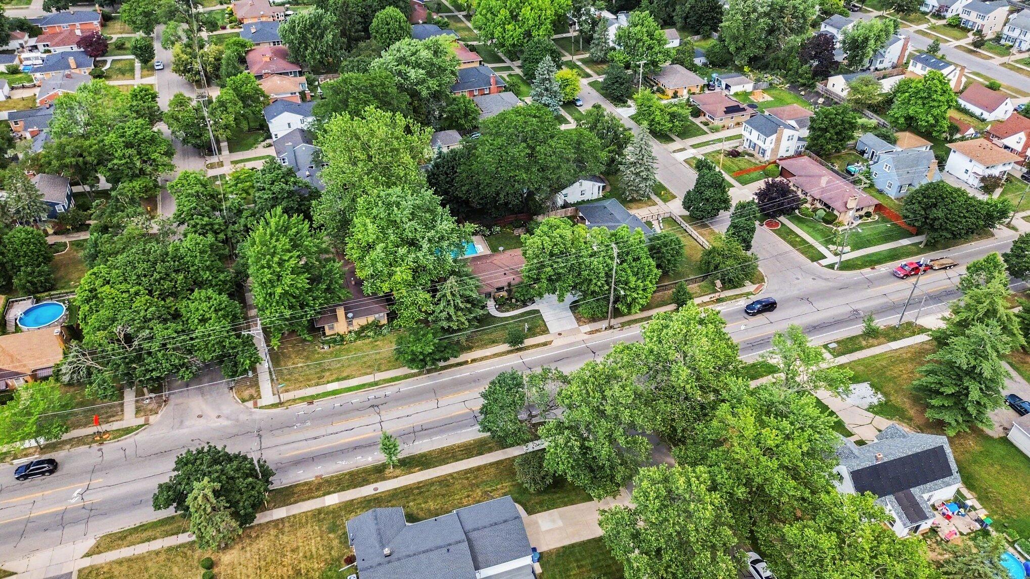 1845 Burton Street SE Grand Rapids MI 49506