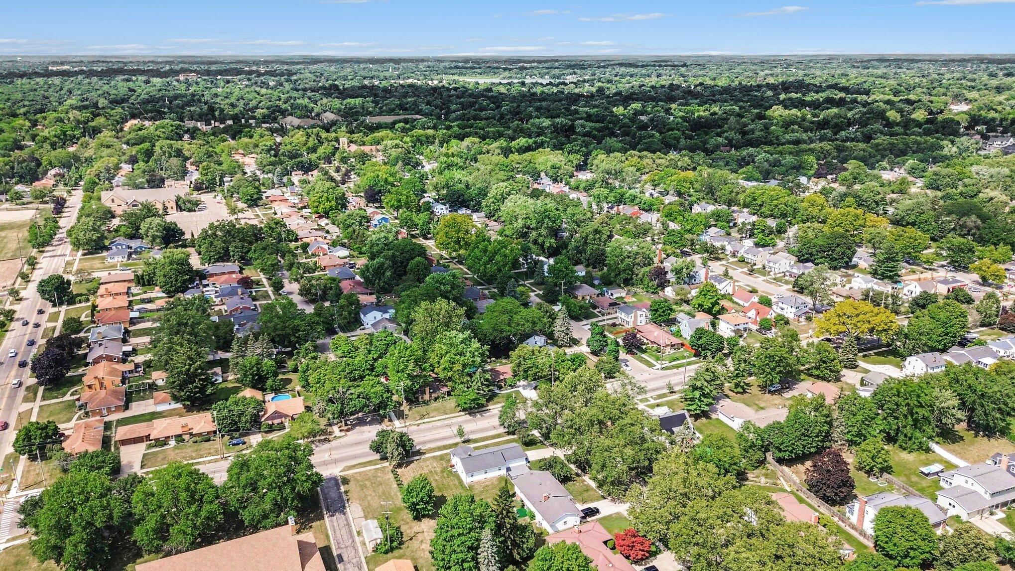 1845 Burton Street SE Grand Rapids MI 49506