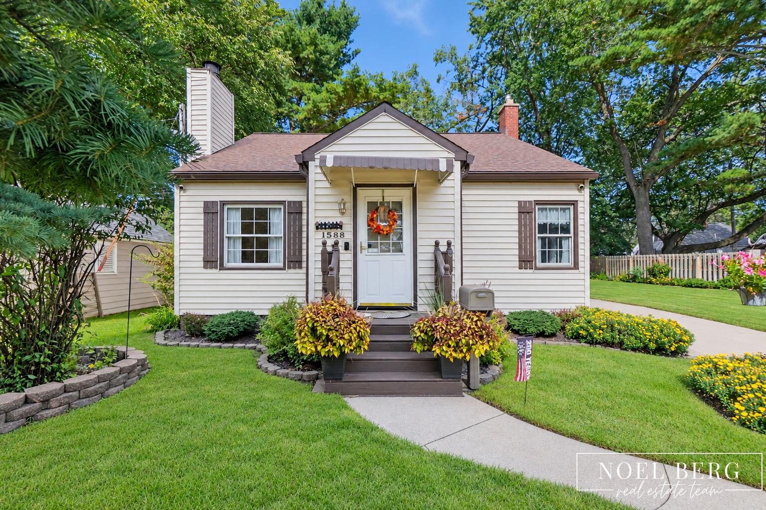 1588 Montague Avenue Muskegon MI 49441