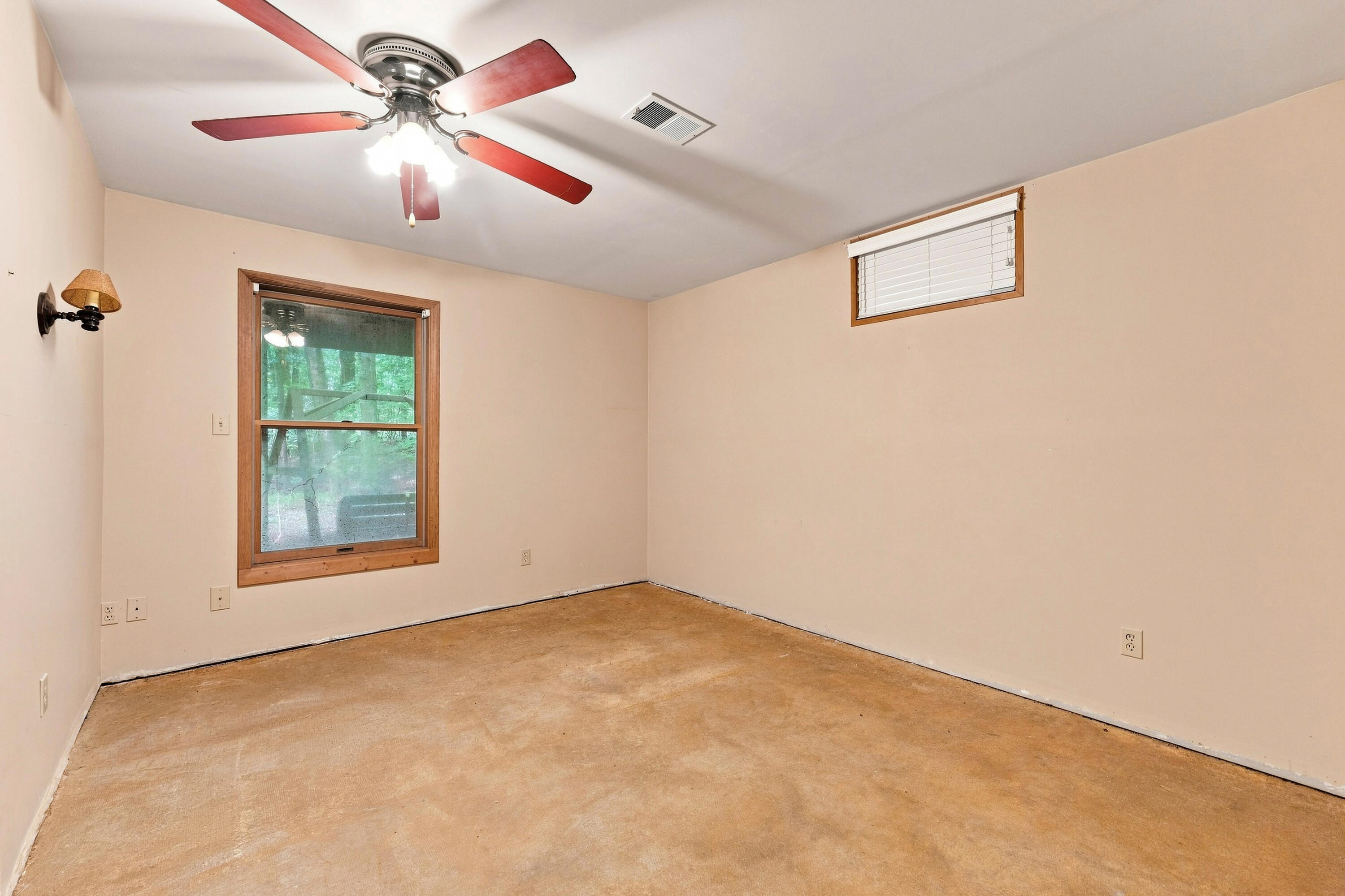6456 104th Avenue South Haven MI 49090