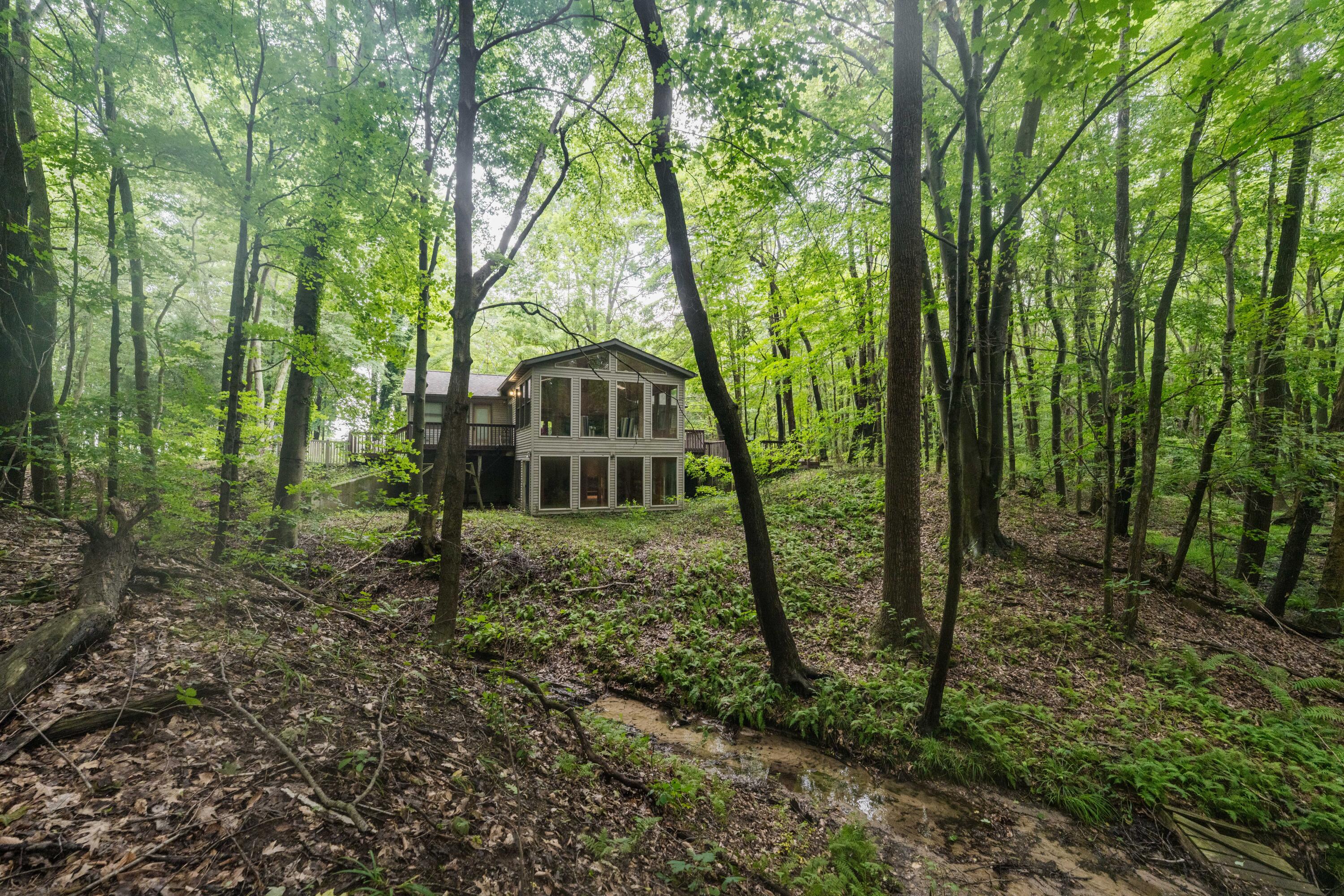 6456 104th Avenue South Haven MI 49090