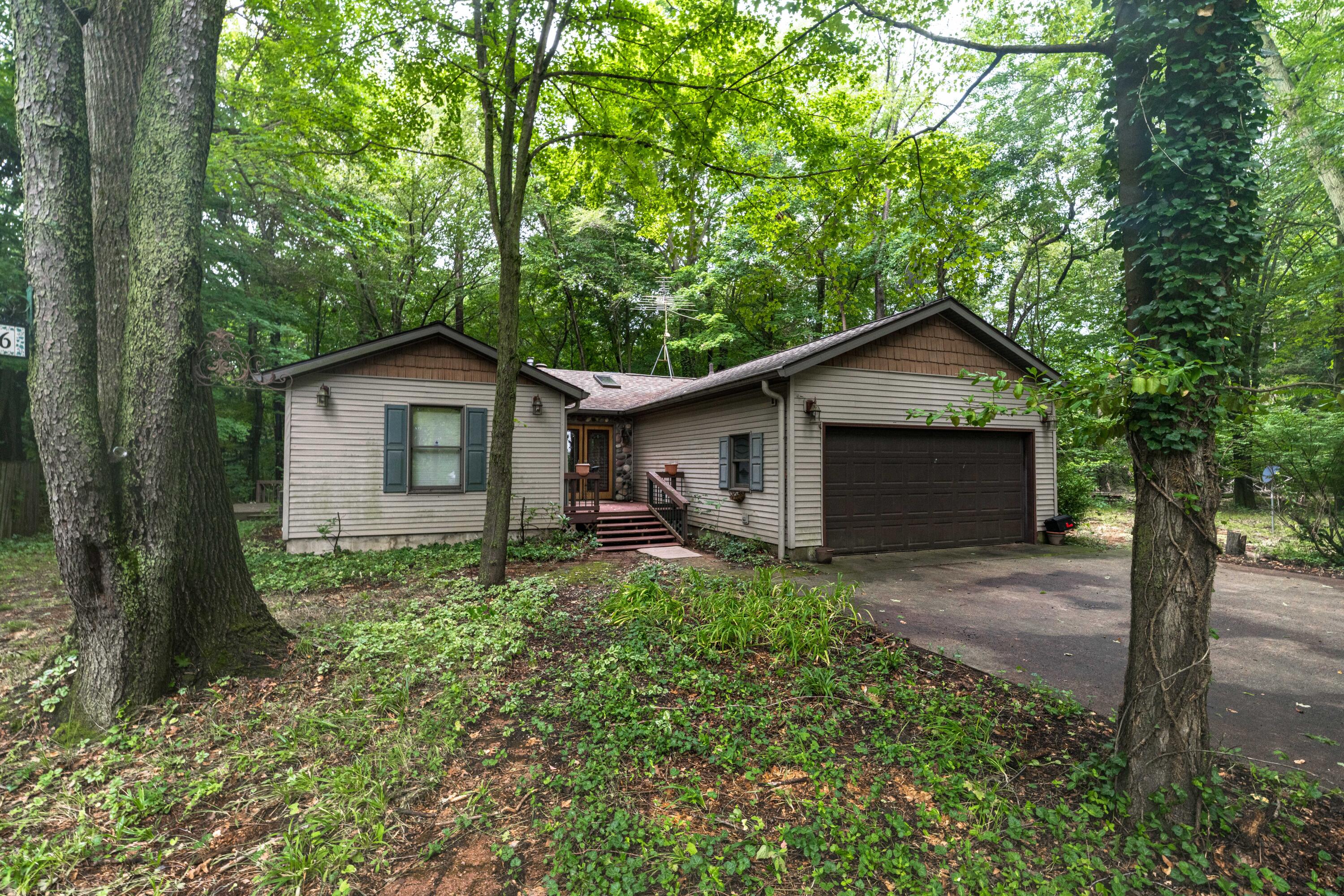 6456 104th Avenue South Haven MI 49090