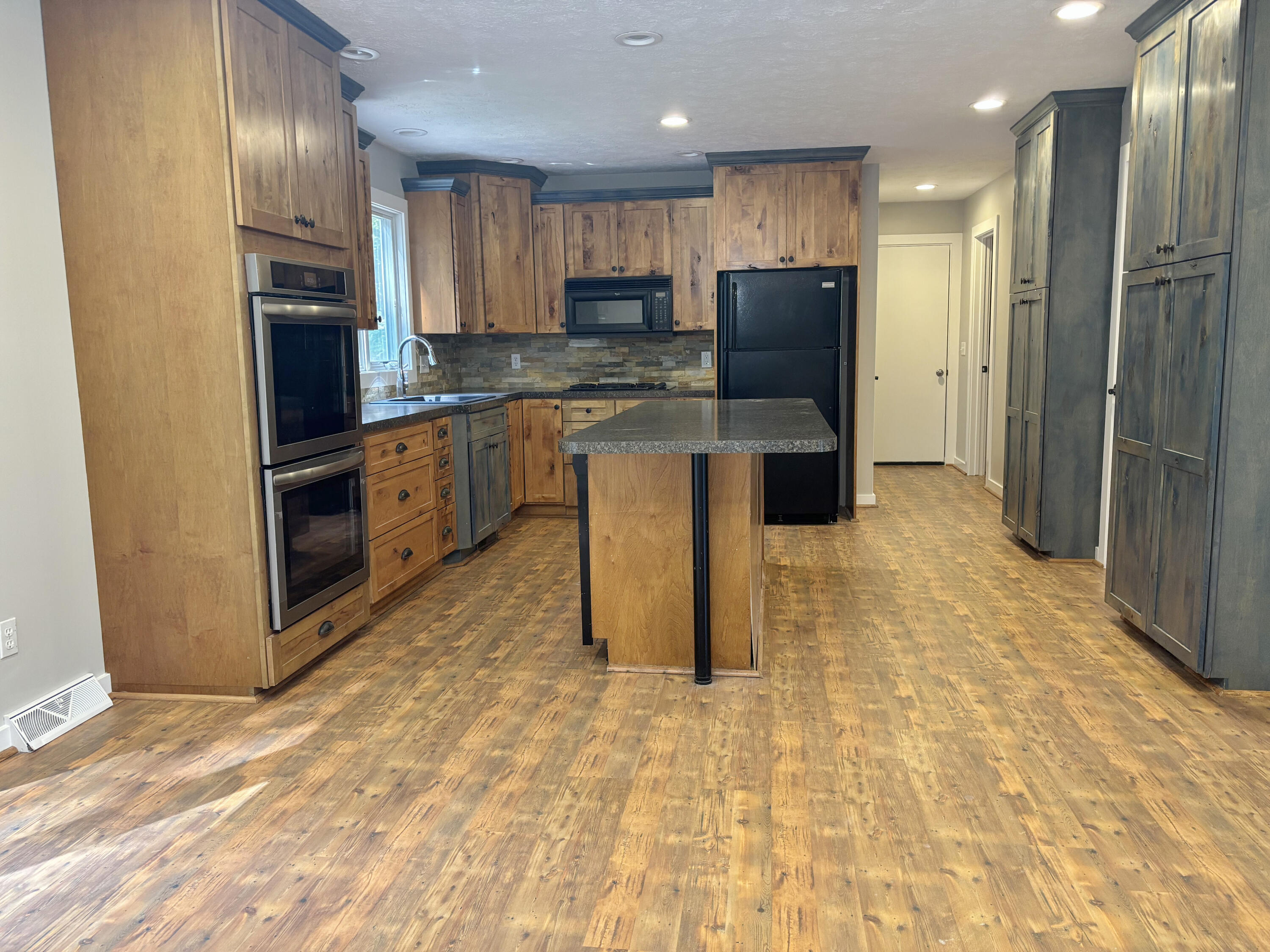 4160 Knapp Valley Drive NE Grand Rapids MI 49525