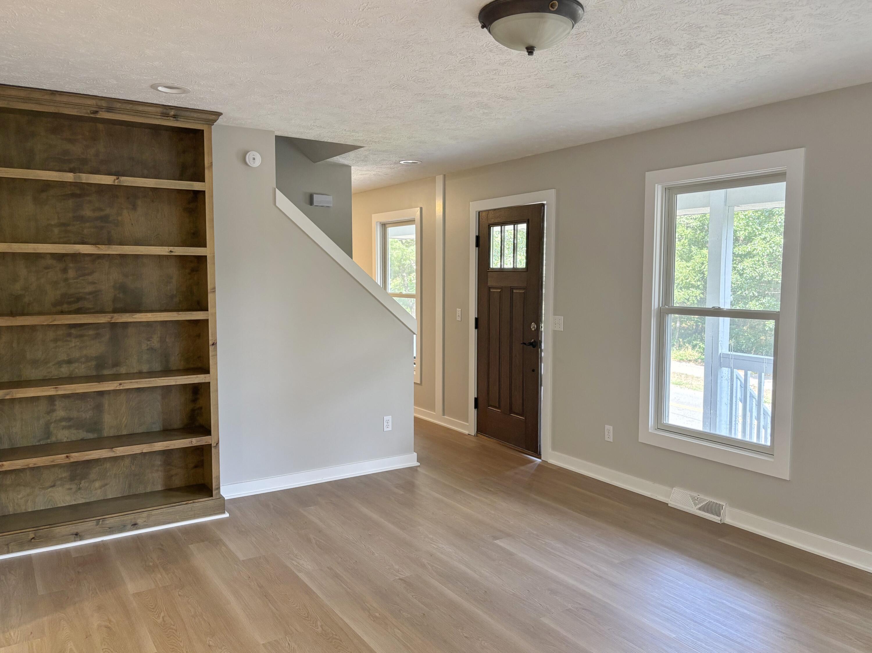 4160 Knapp Valley Drive NE Grand Rapids MI 49525