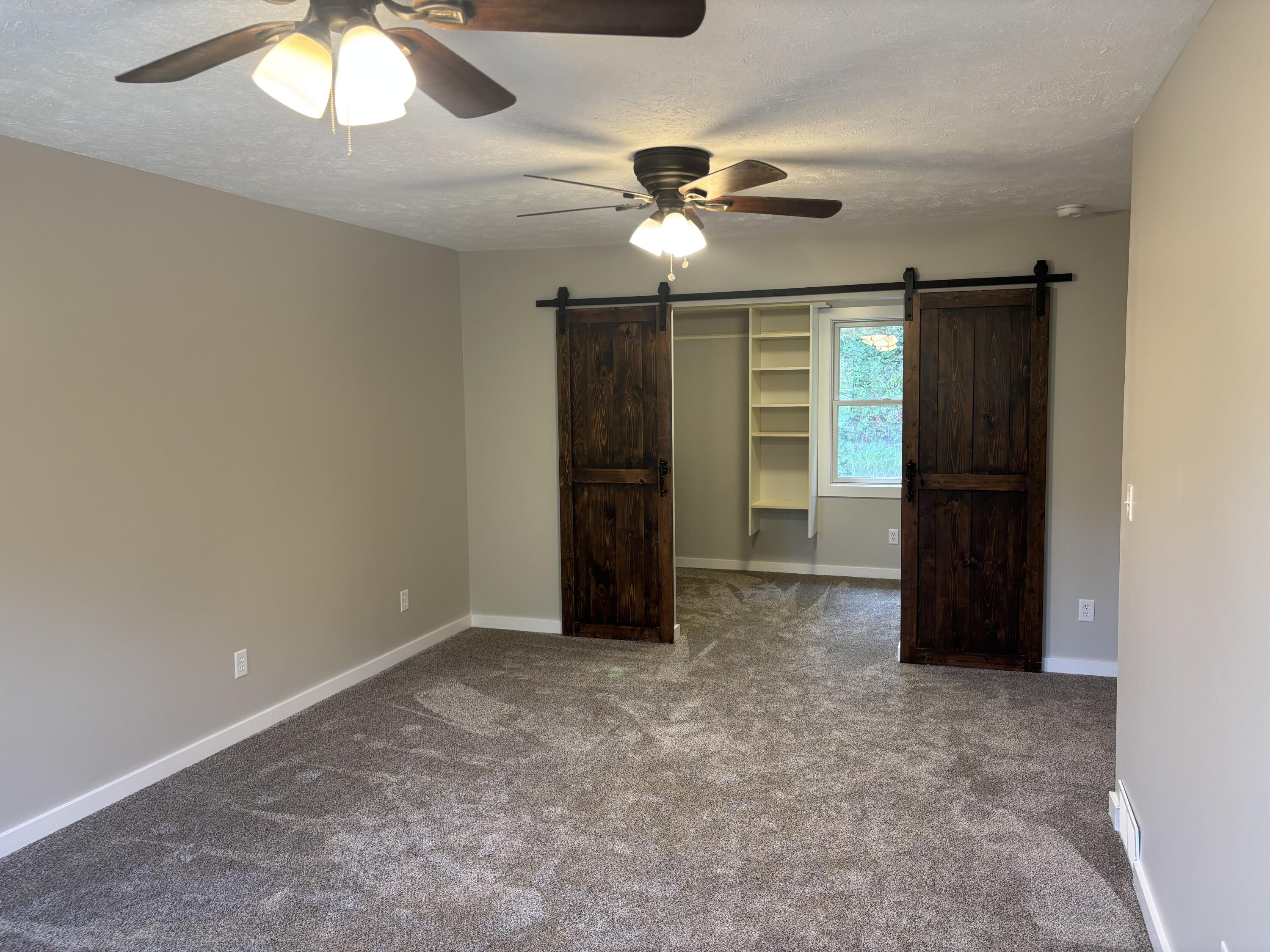 4160 Knapp Valley Drive NE Grand Rapids MI 49525