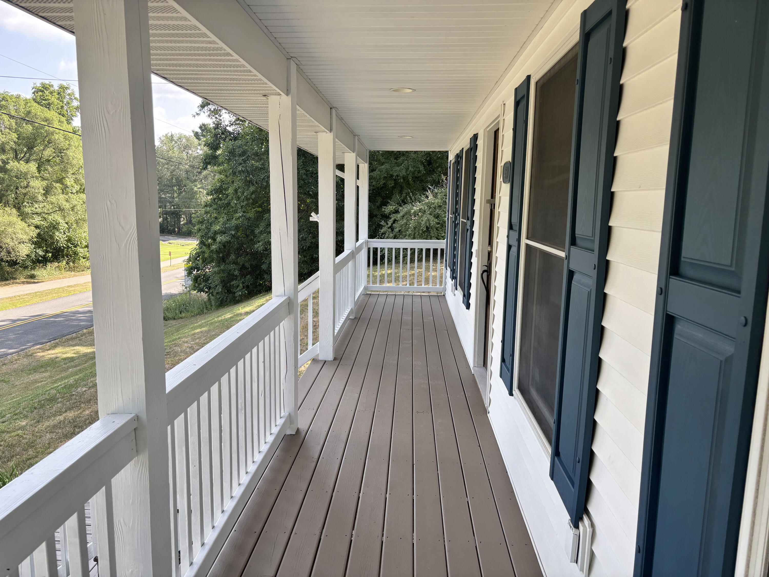 4160 Knapp Valley Drive NE Grand Rapids MI 49525