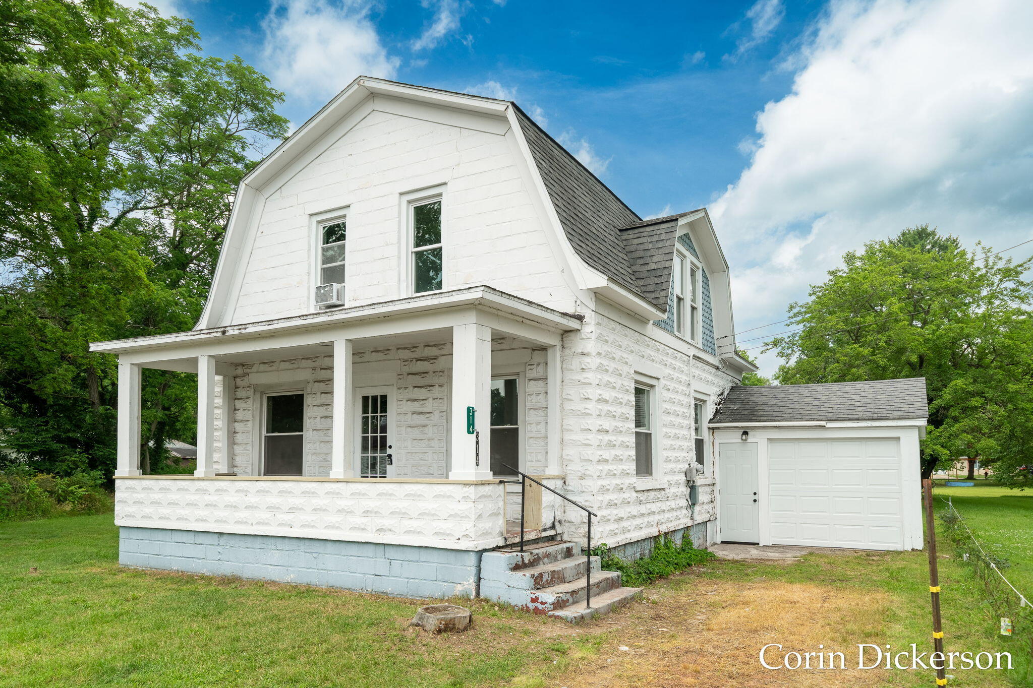 314 Russell Street Allegan MI 49010
